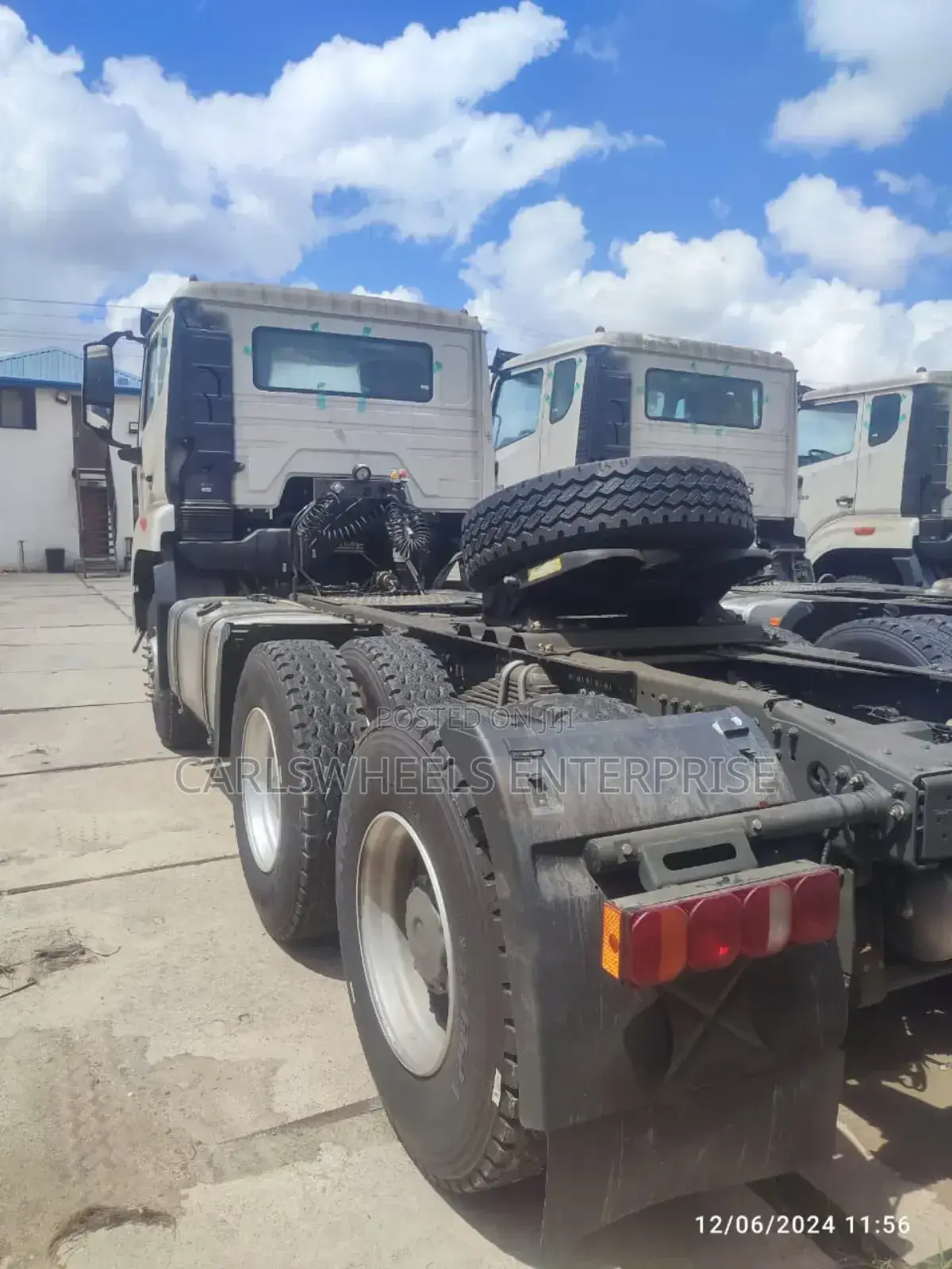 Foreign Used Howo Truck/Trailer Head