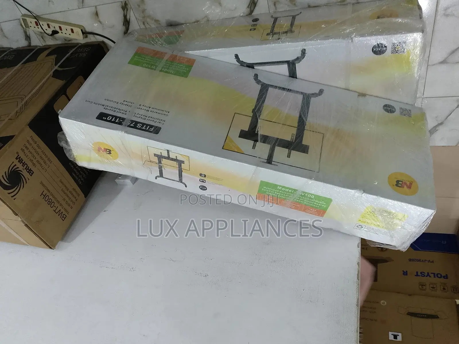 The Brand New 100% Quality TV Trolly Moveable Hanger