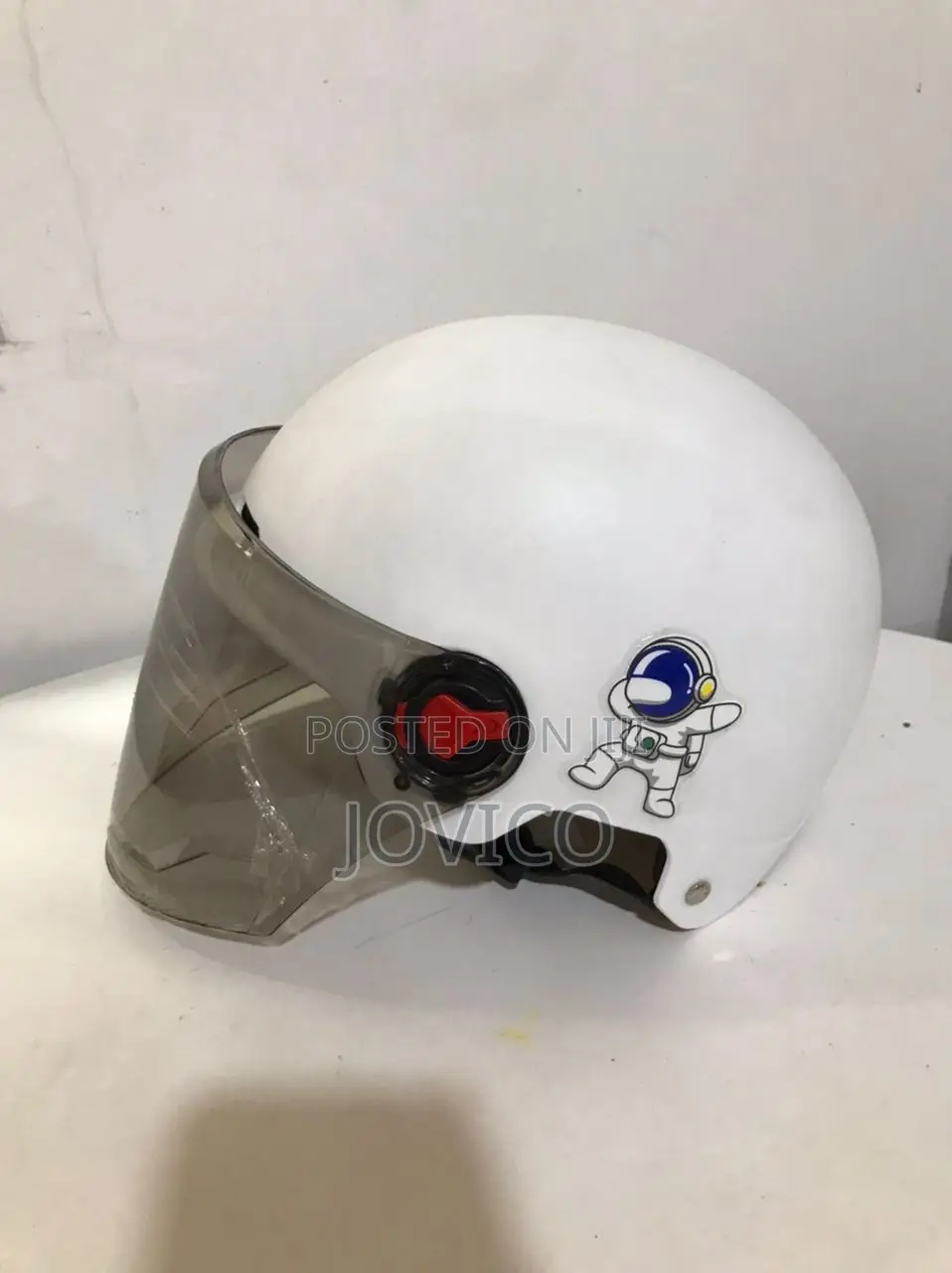 Safety Helmet for Motorcycles