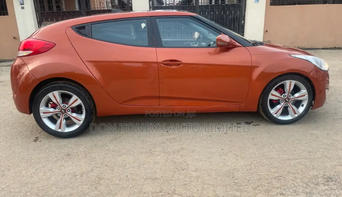 Hyundai Veloster Turbo 2013 Brown