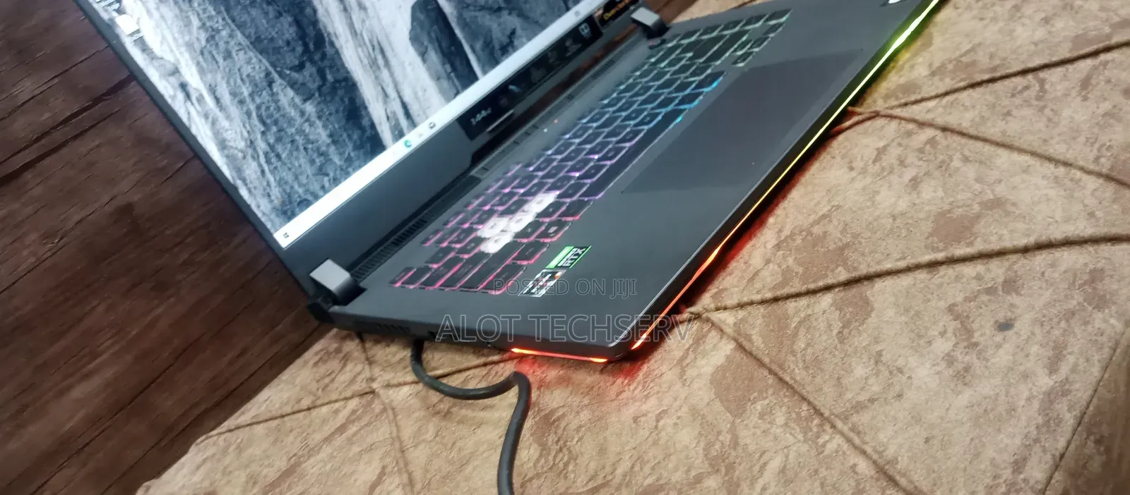 Laptop Asus ROG Strix G15 16GB AMD Ryzen 9 SSD 1T
