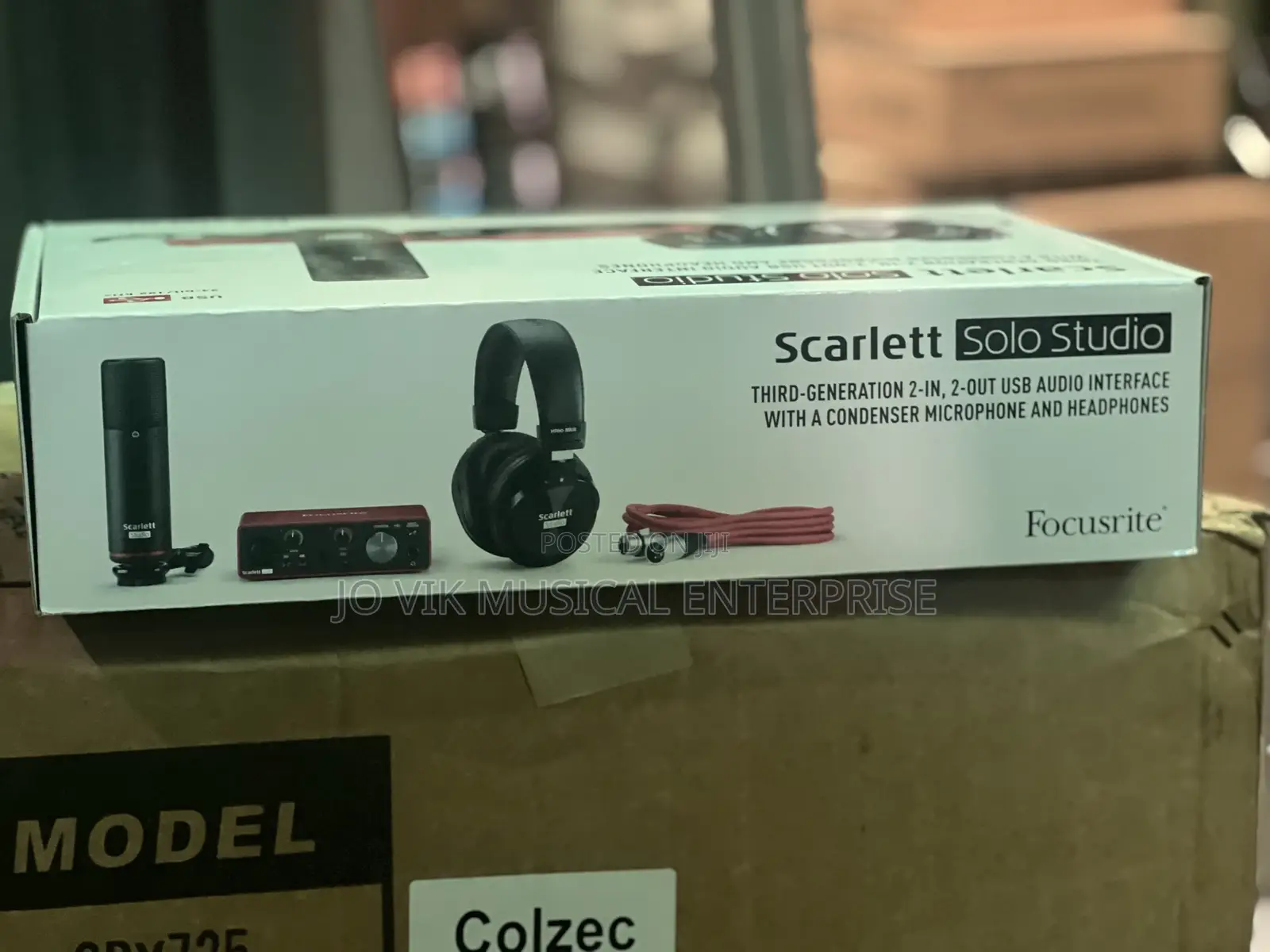 Scarlett Solo Studio