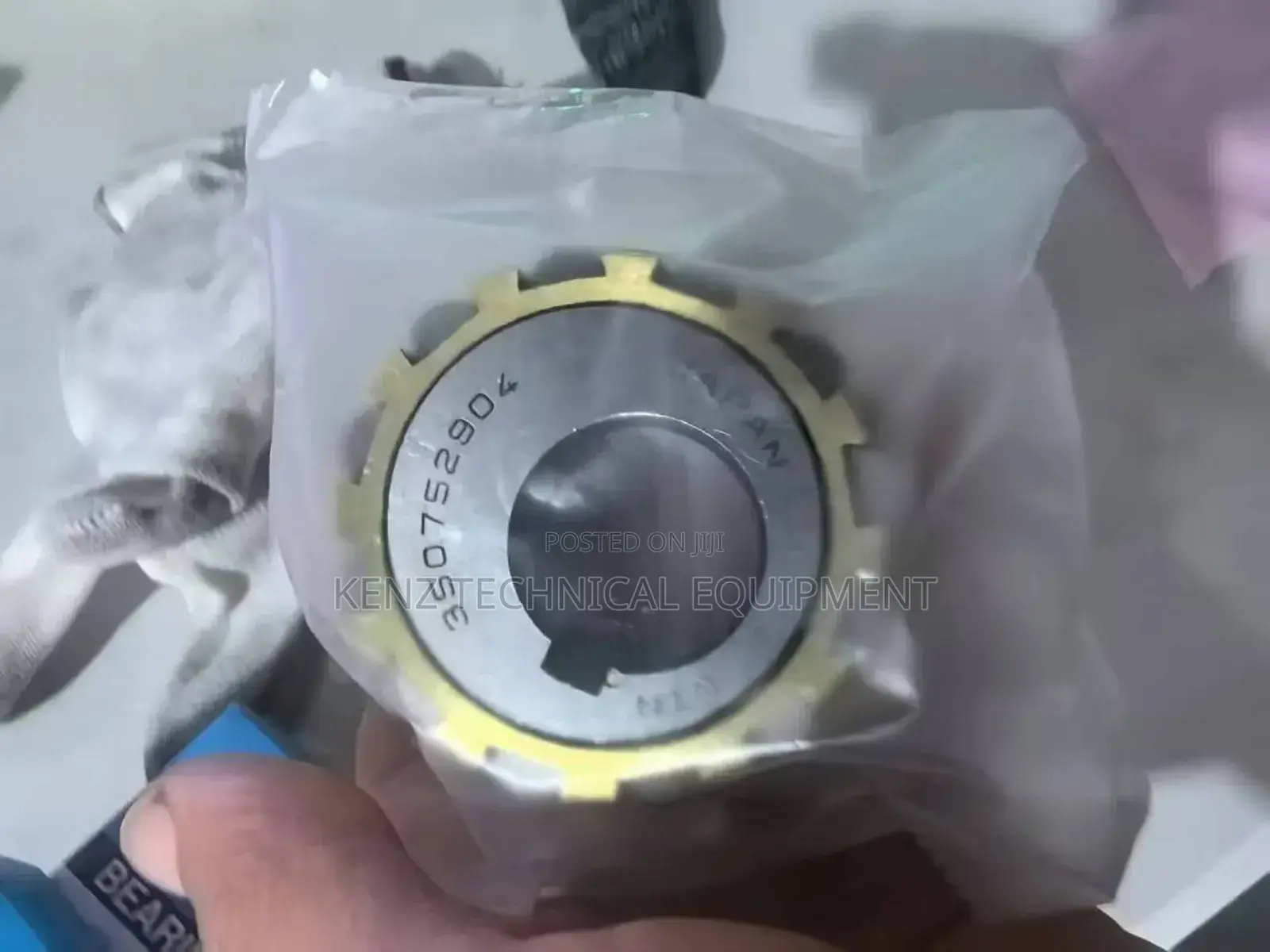 Eccentric Roller Bearing for Gear System