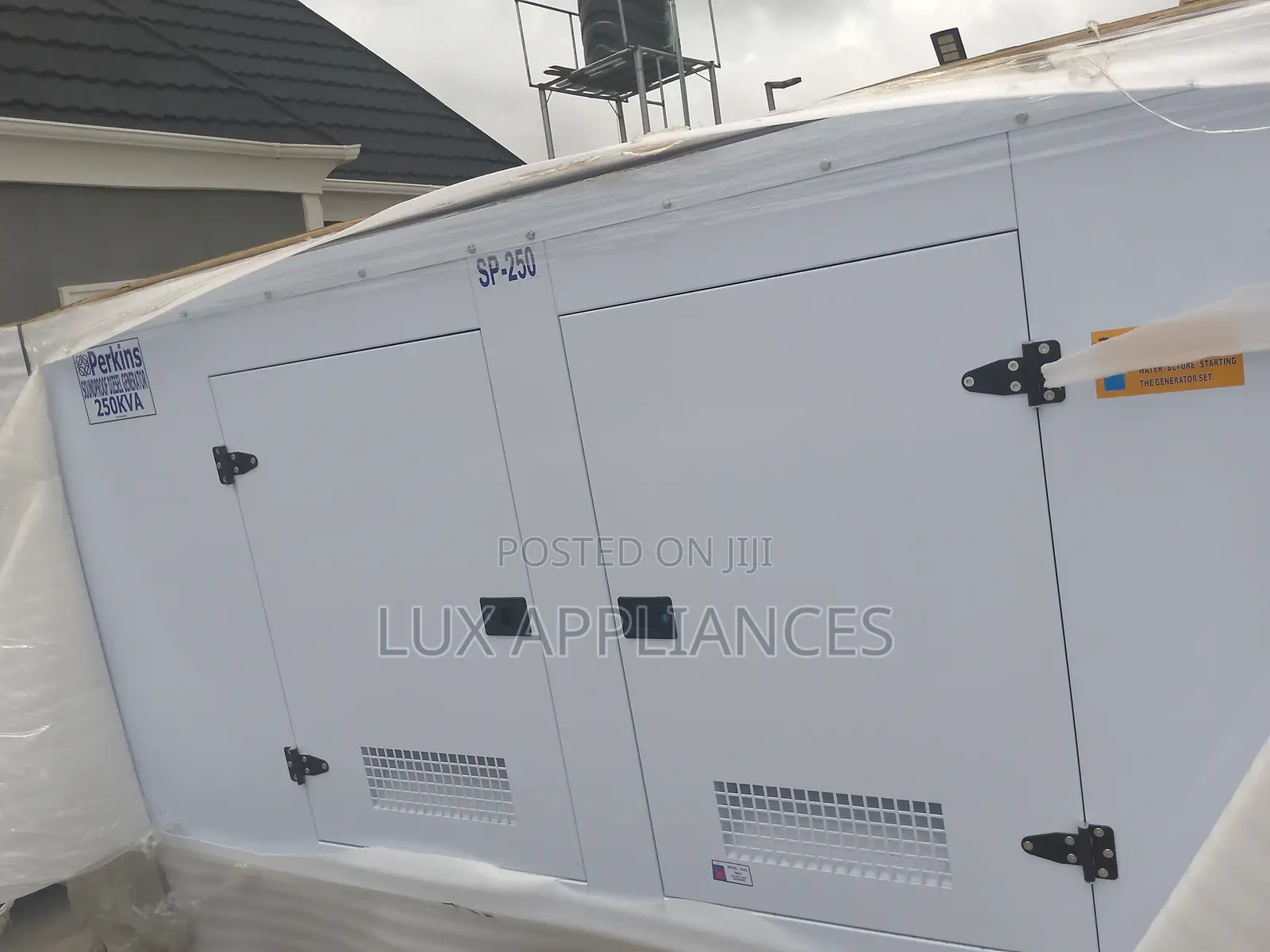 Powerful Sound Perkins Engine 250kva Generator