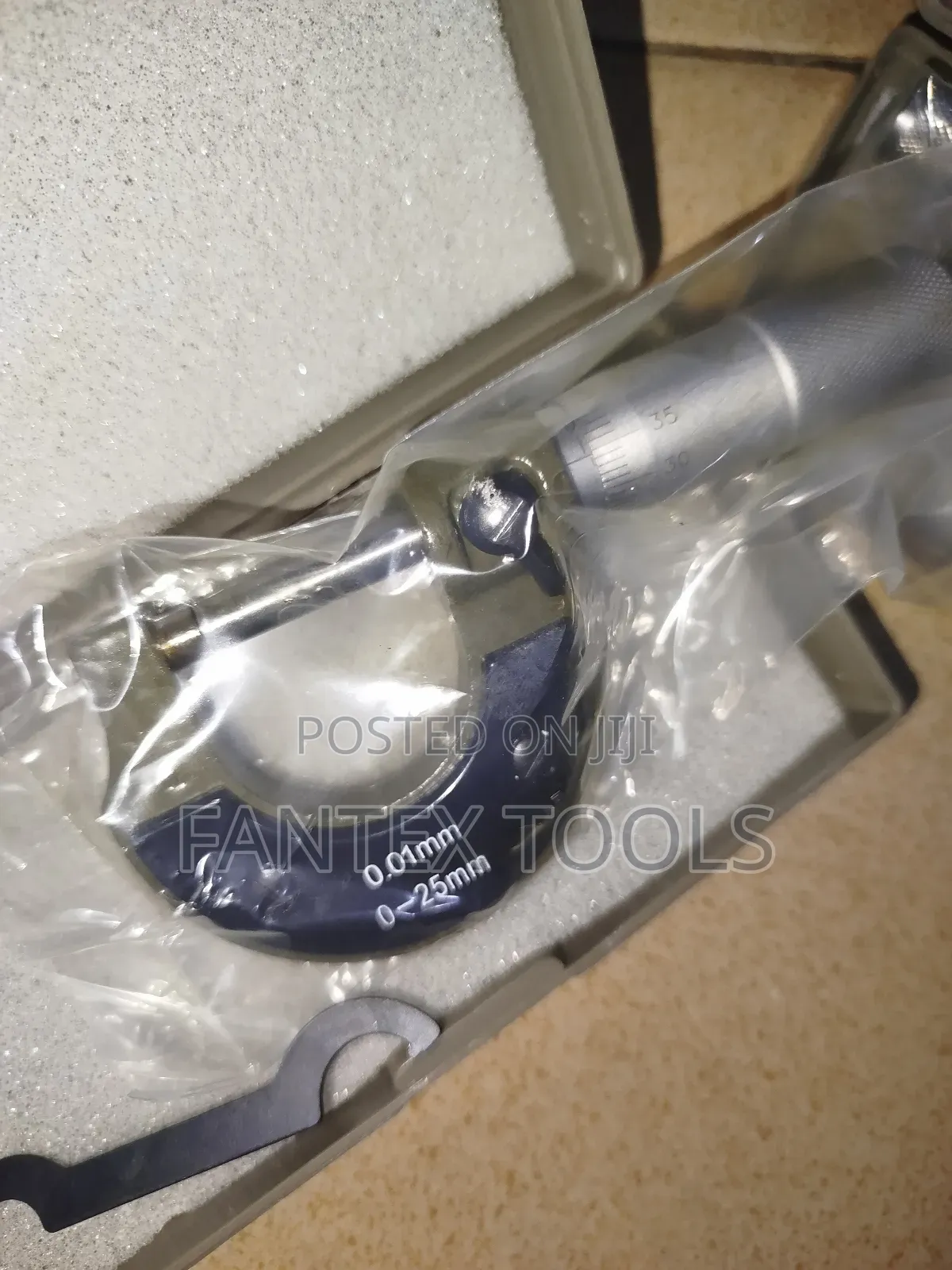 Micrometer 0-25mm.
