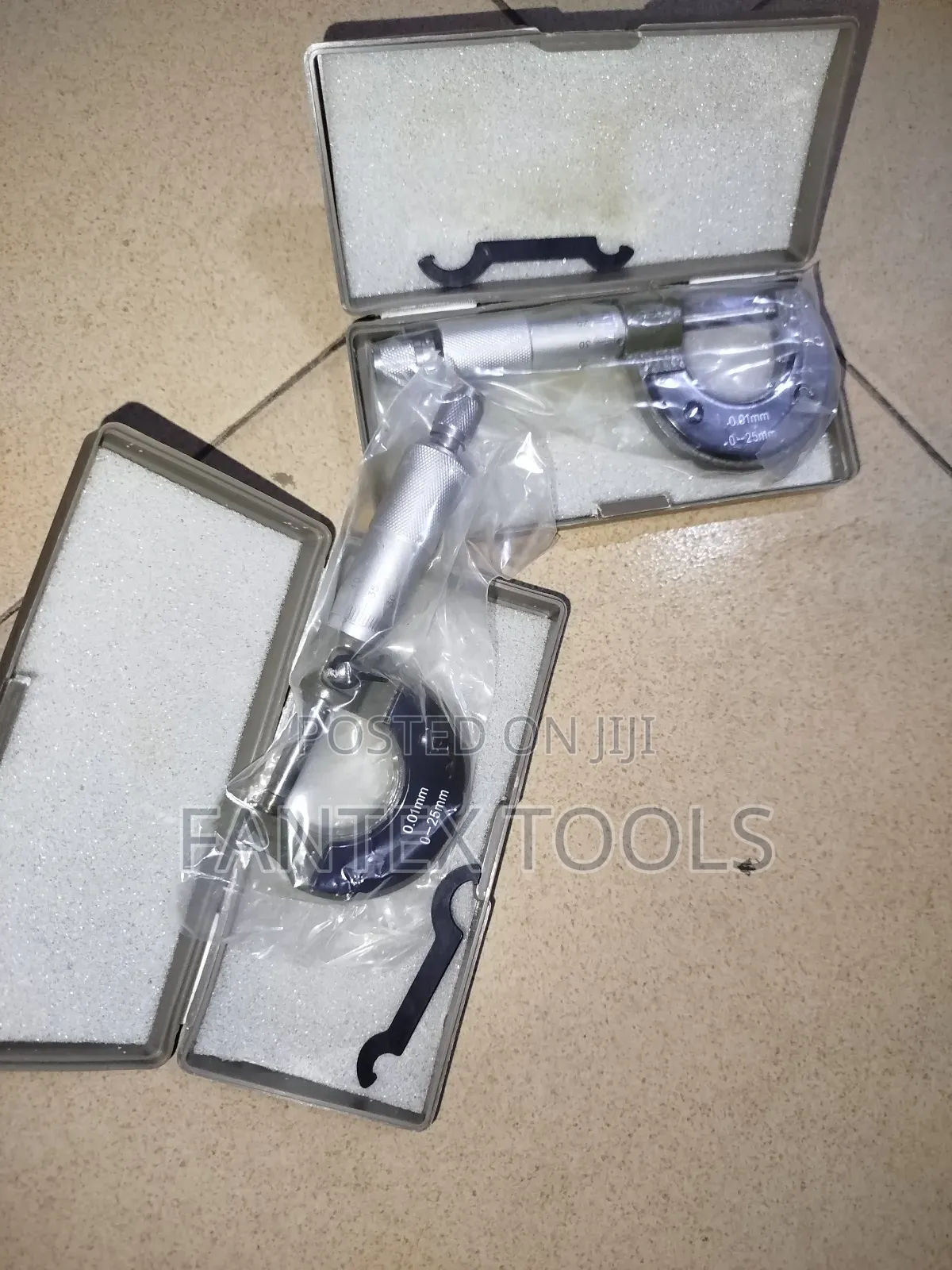 Micrometer 0-25mm.