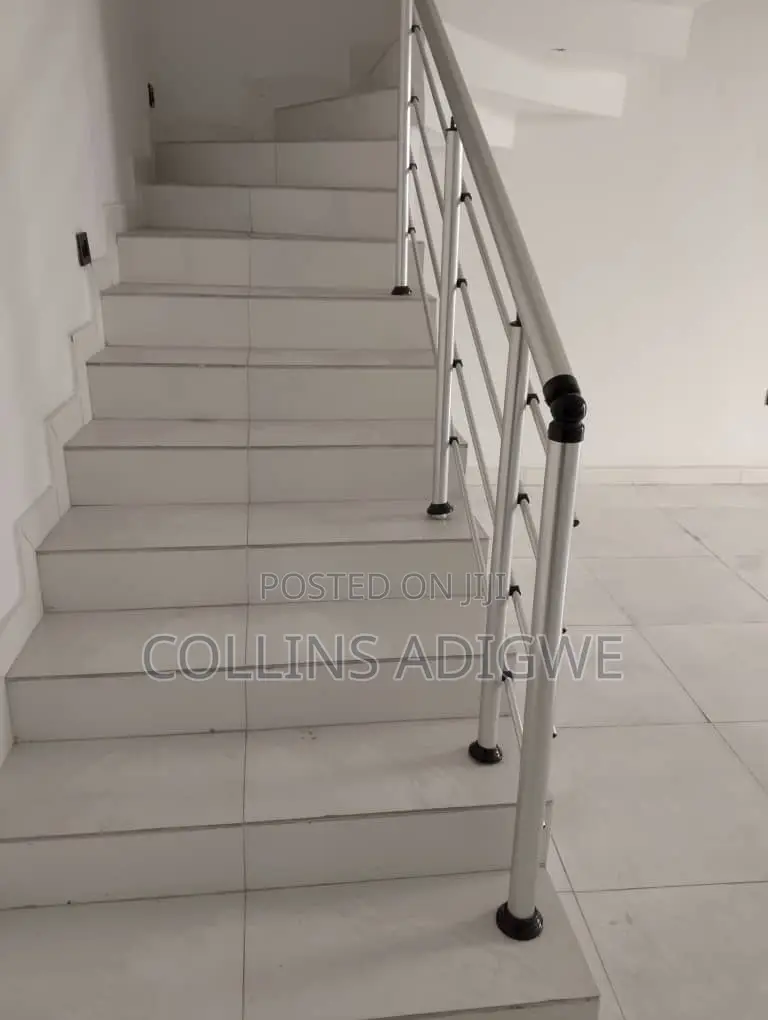 4bdrm Duplex in Lbs, Abraham for sale