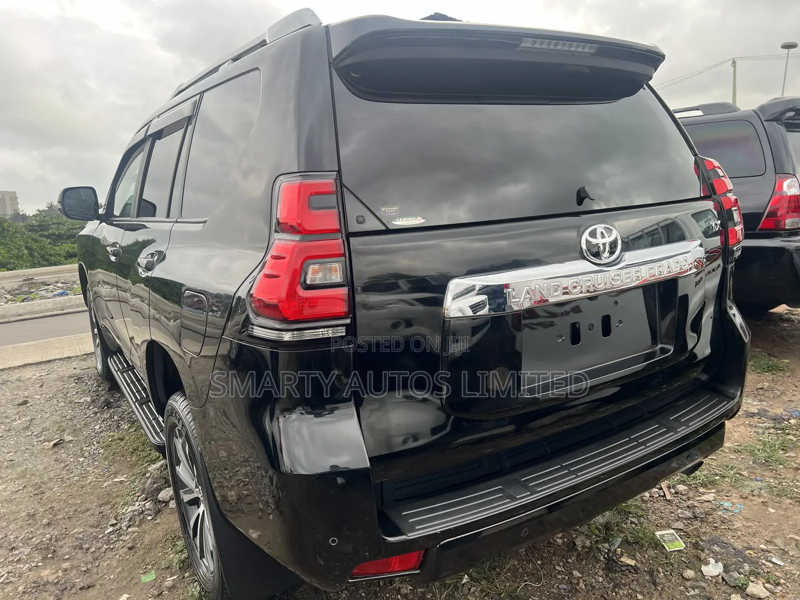 Toyota Land Cruiser Prado 2022 Black