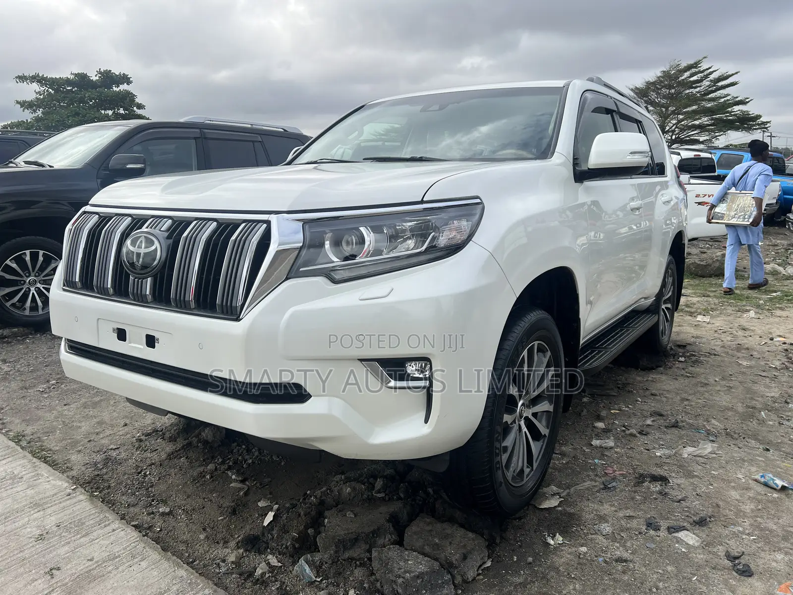 Toyota Land Cruiser Prado 2021 White