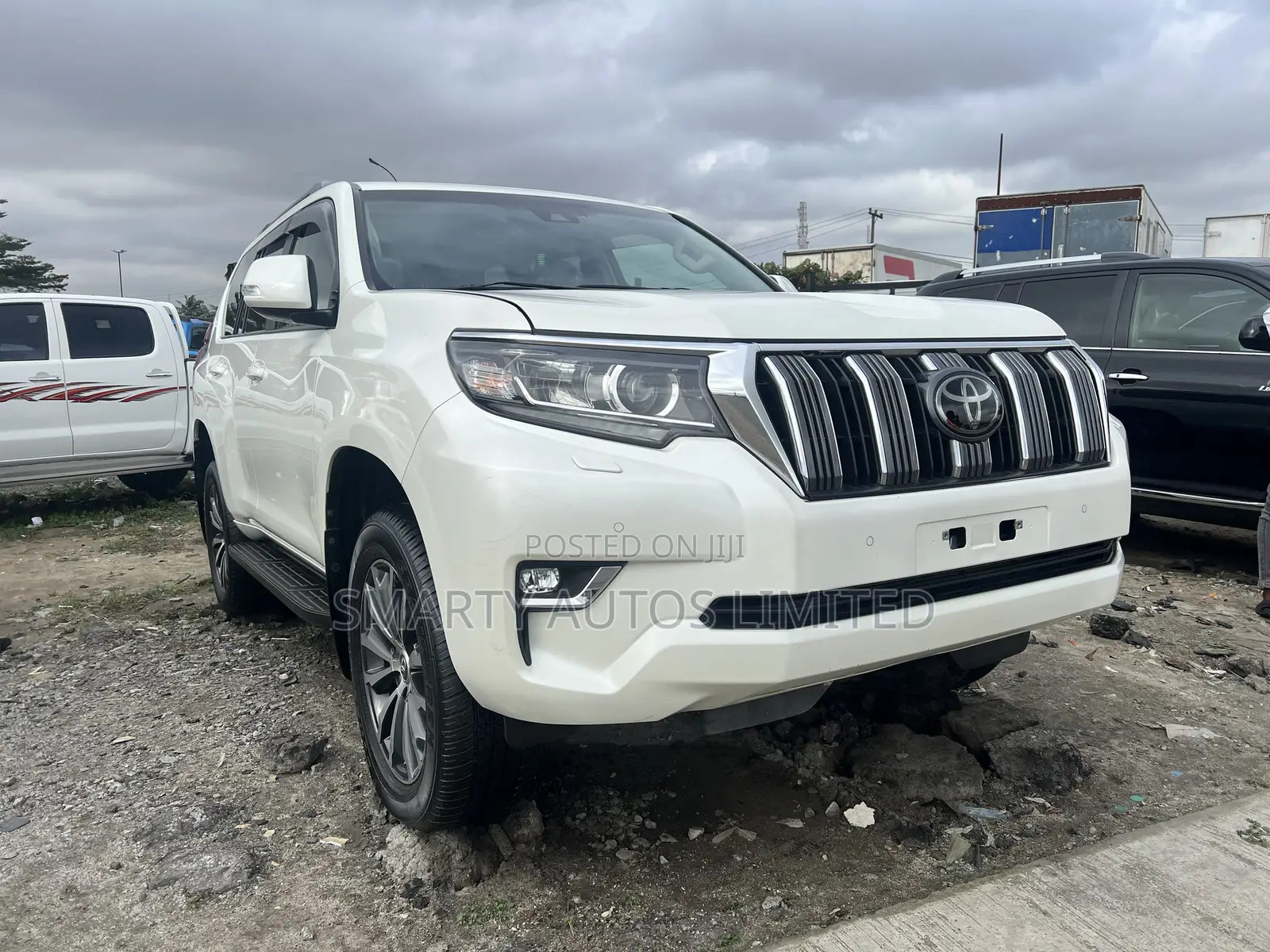 Toyota Land Cruiser Prado 2021 White