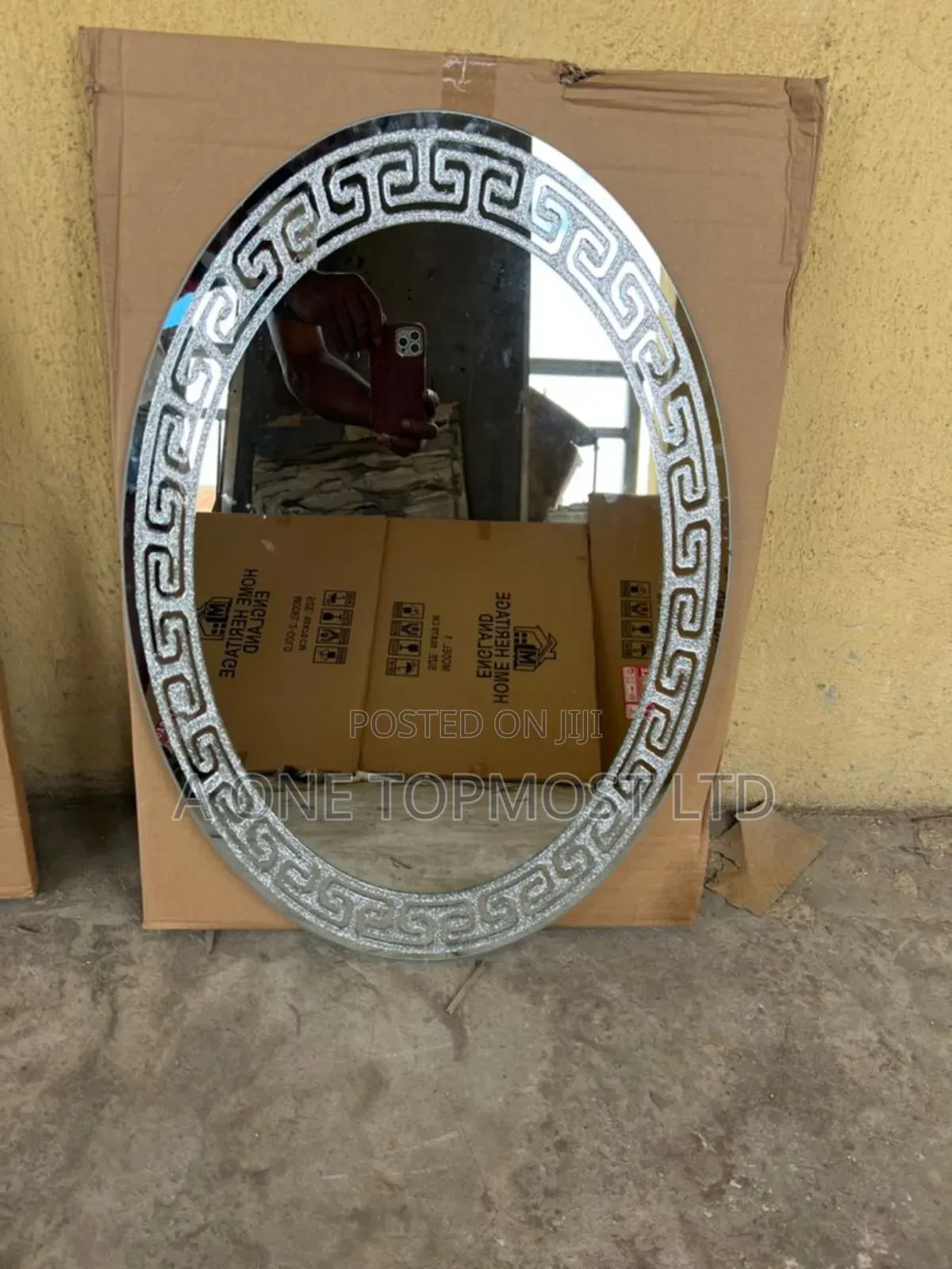 Mirror (Oval Silver)