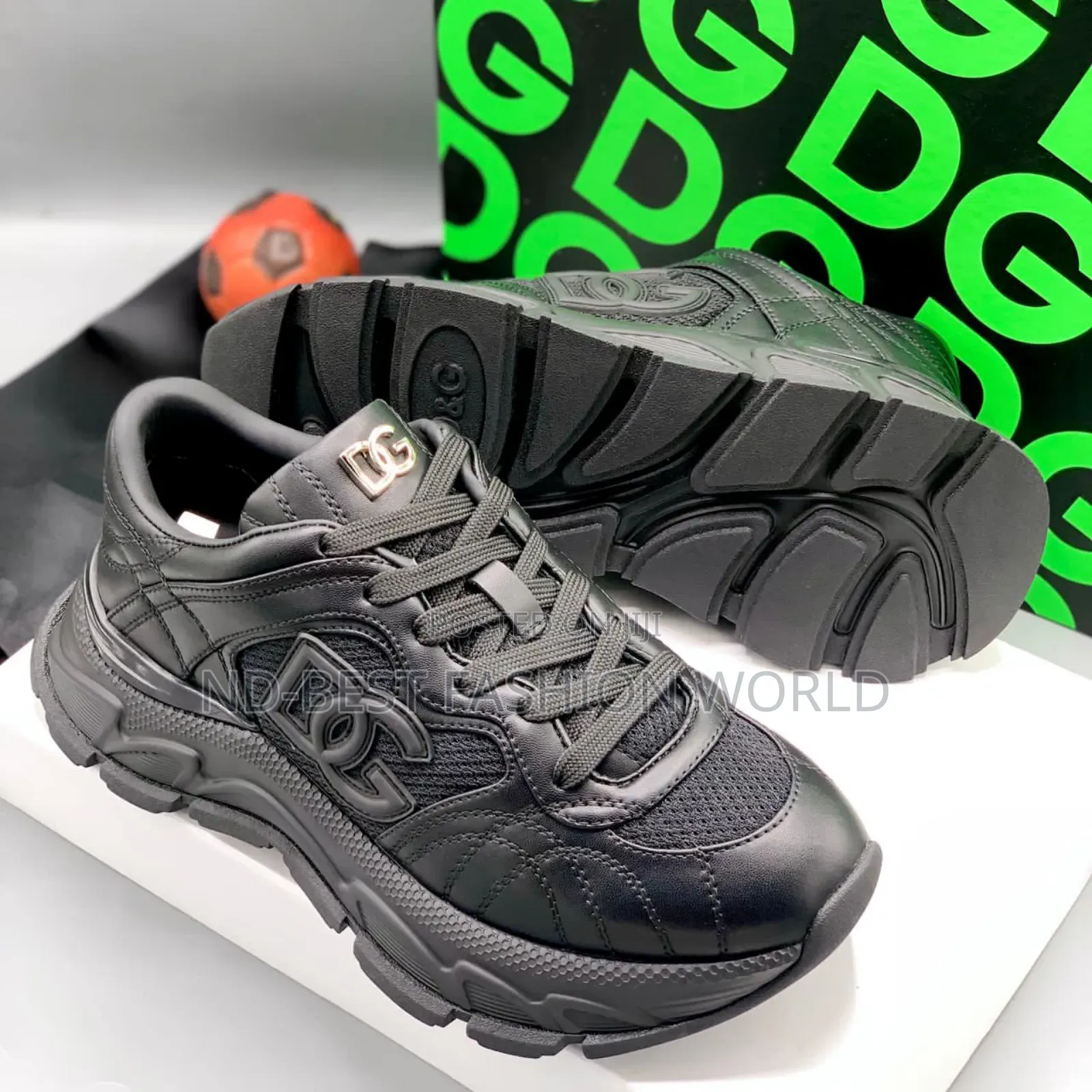 Pure Quality Sneakers
