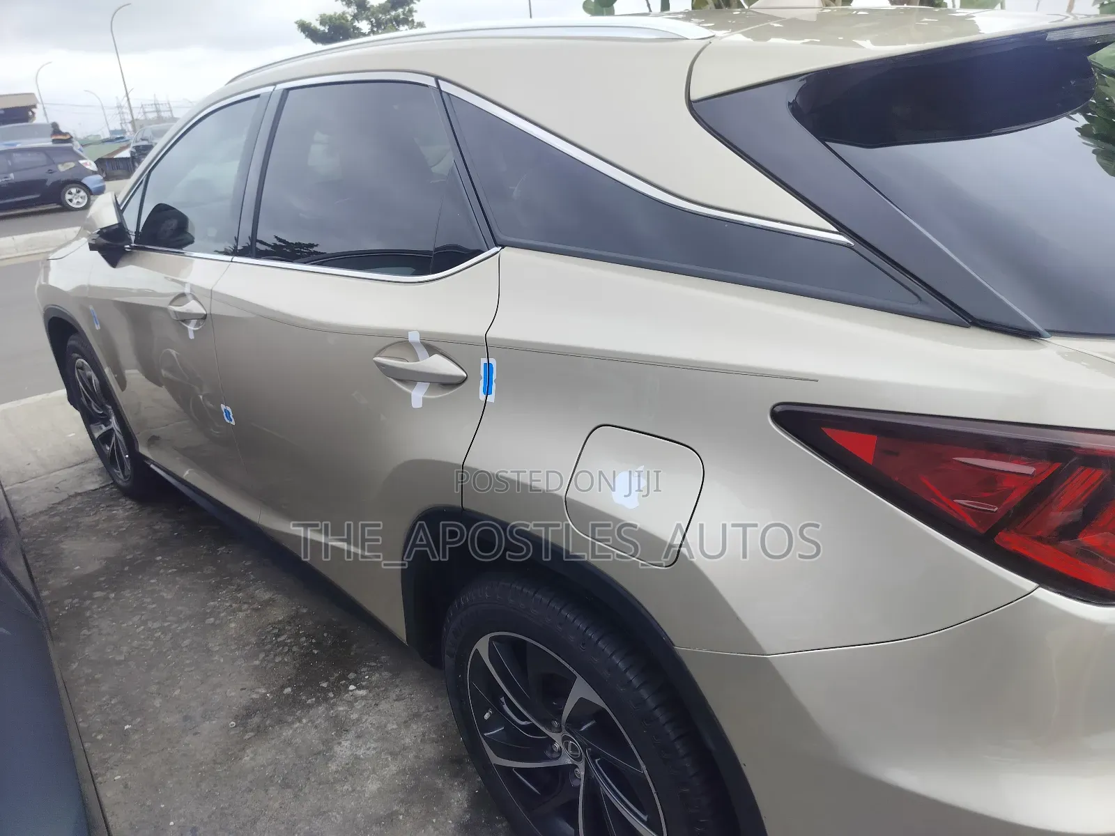 Lexus RX 350 FWD 2018 Gold