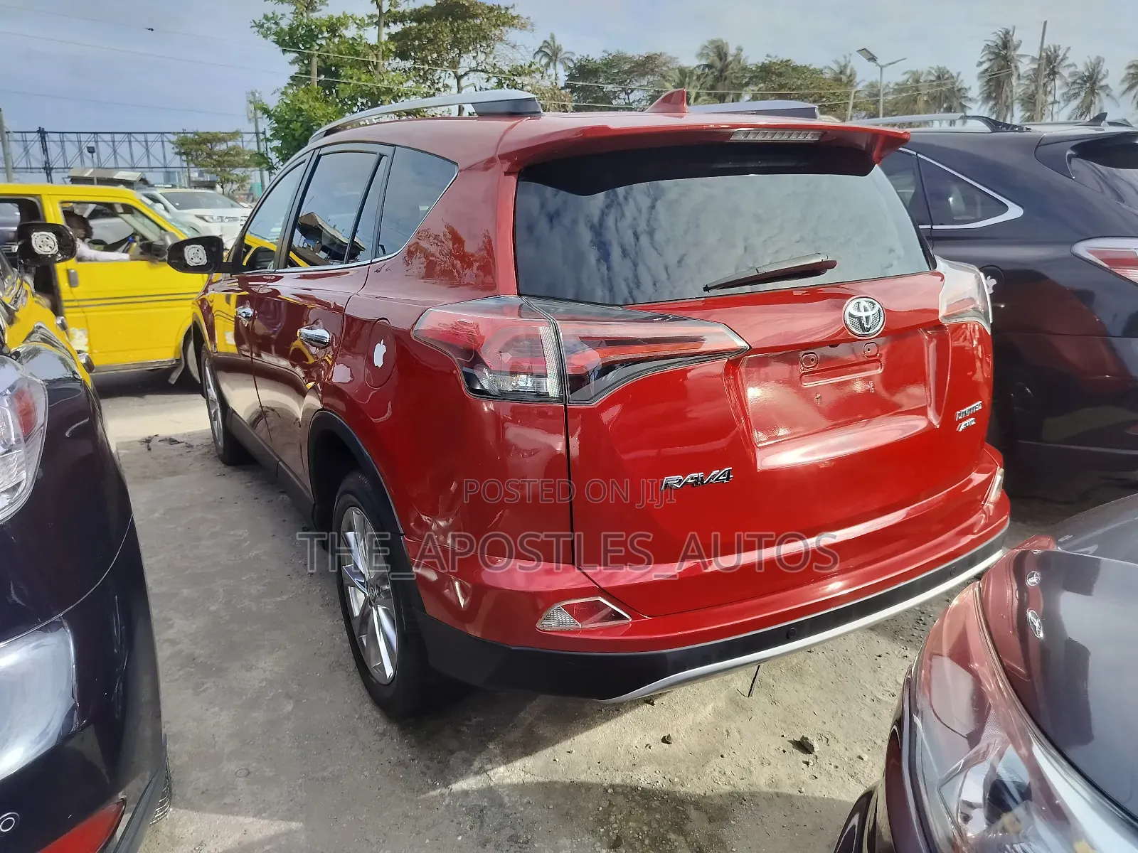 Toyota RAV4 2018 Red