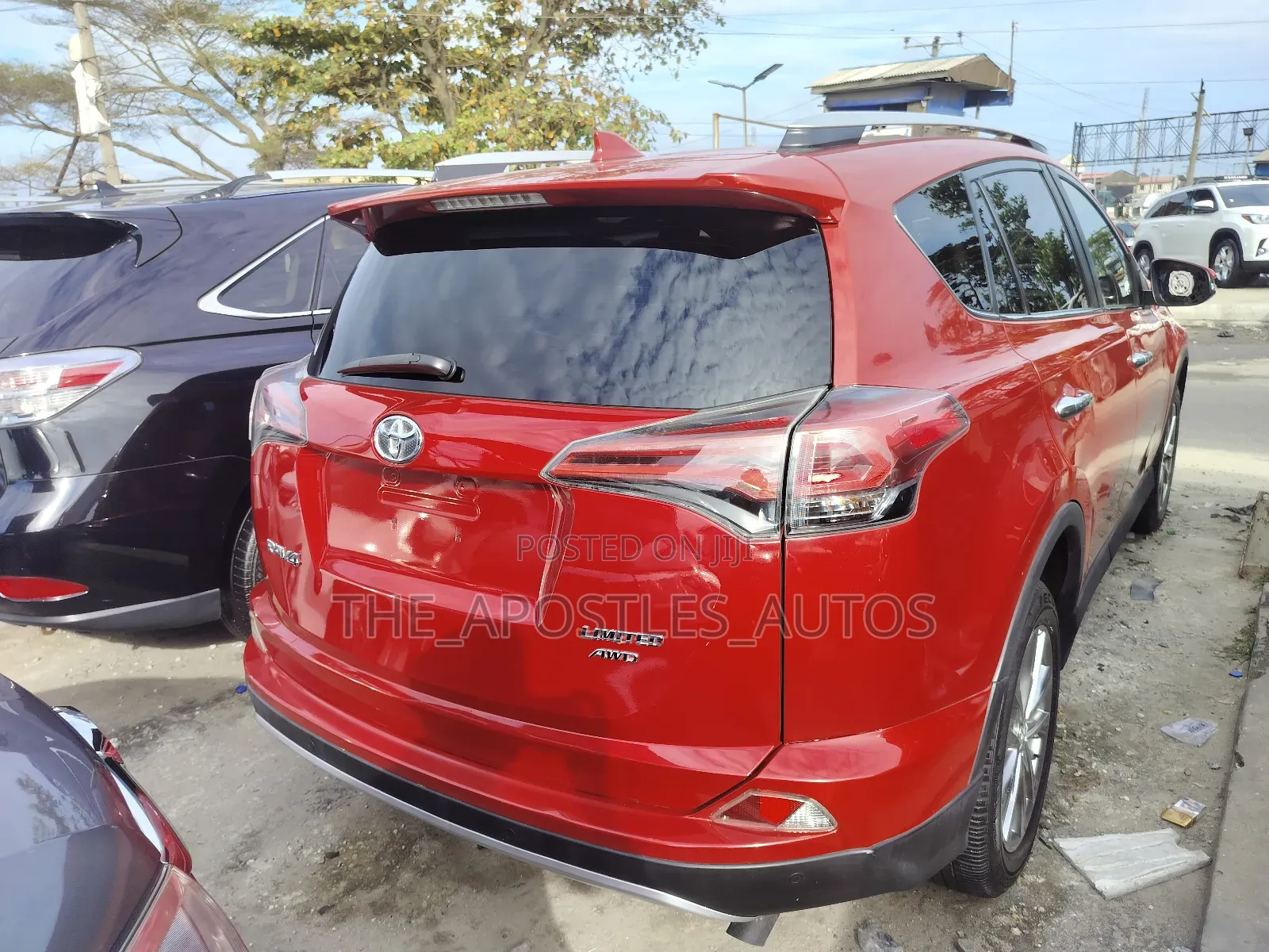 Toyota RAV4 2018 Red