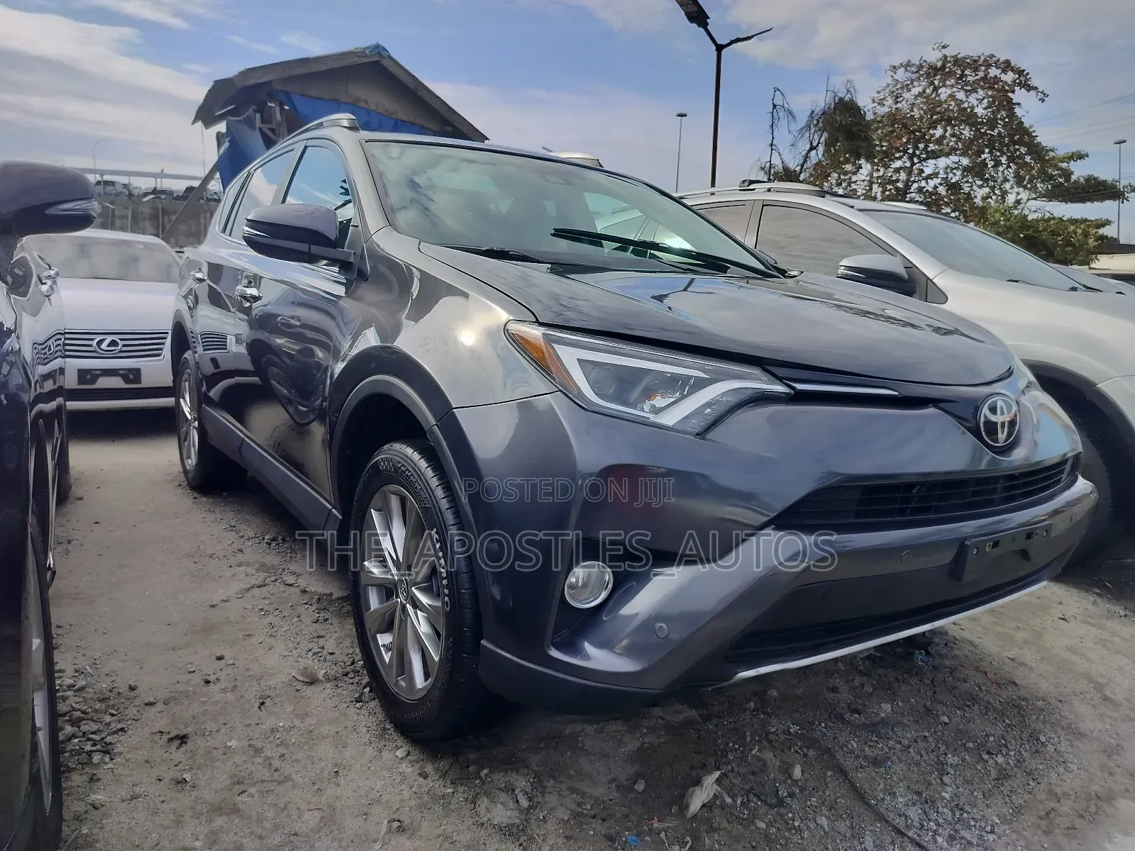 Toyota RAV4 2017 Gray