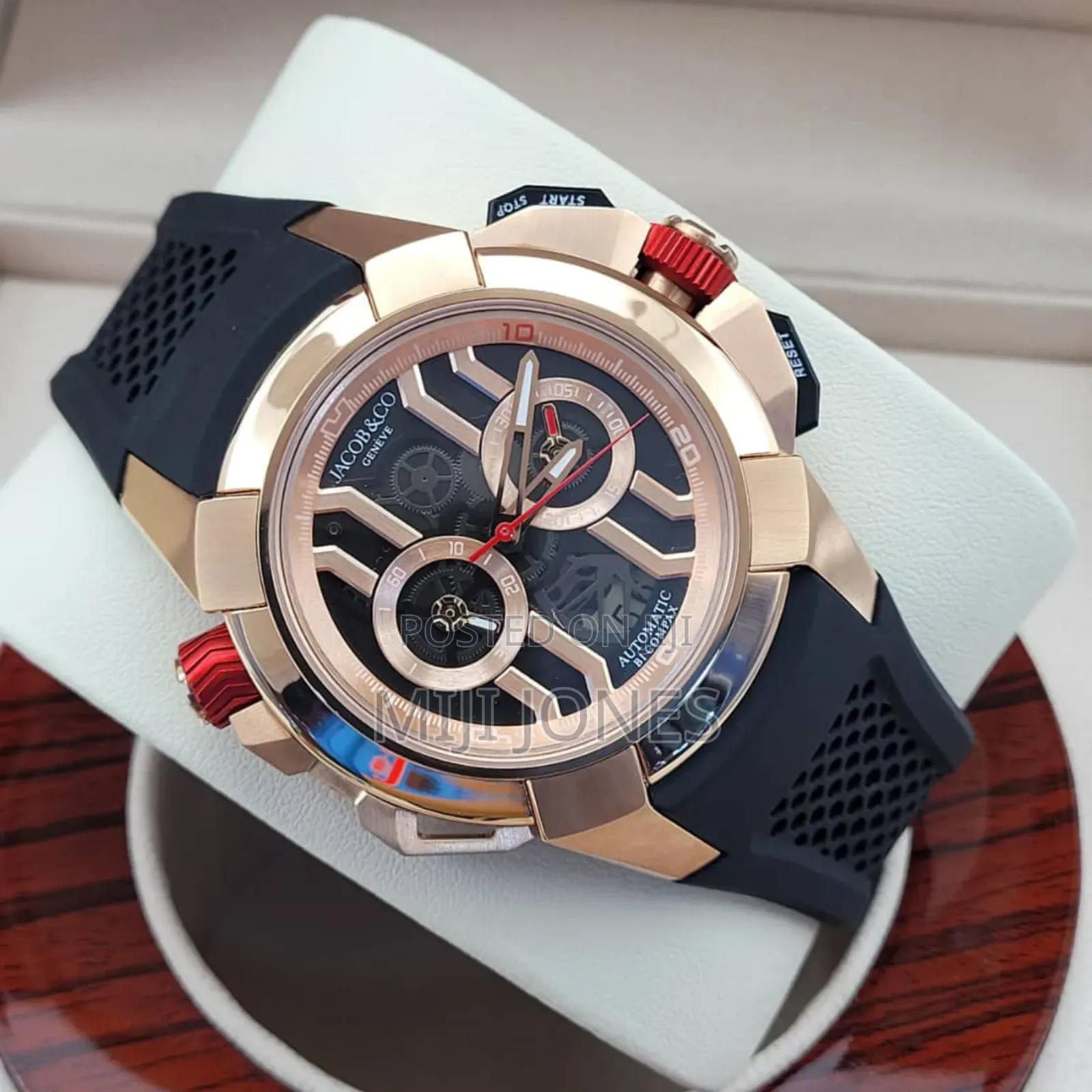 Jacob Co.
Epic X Chrono Black Titanium