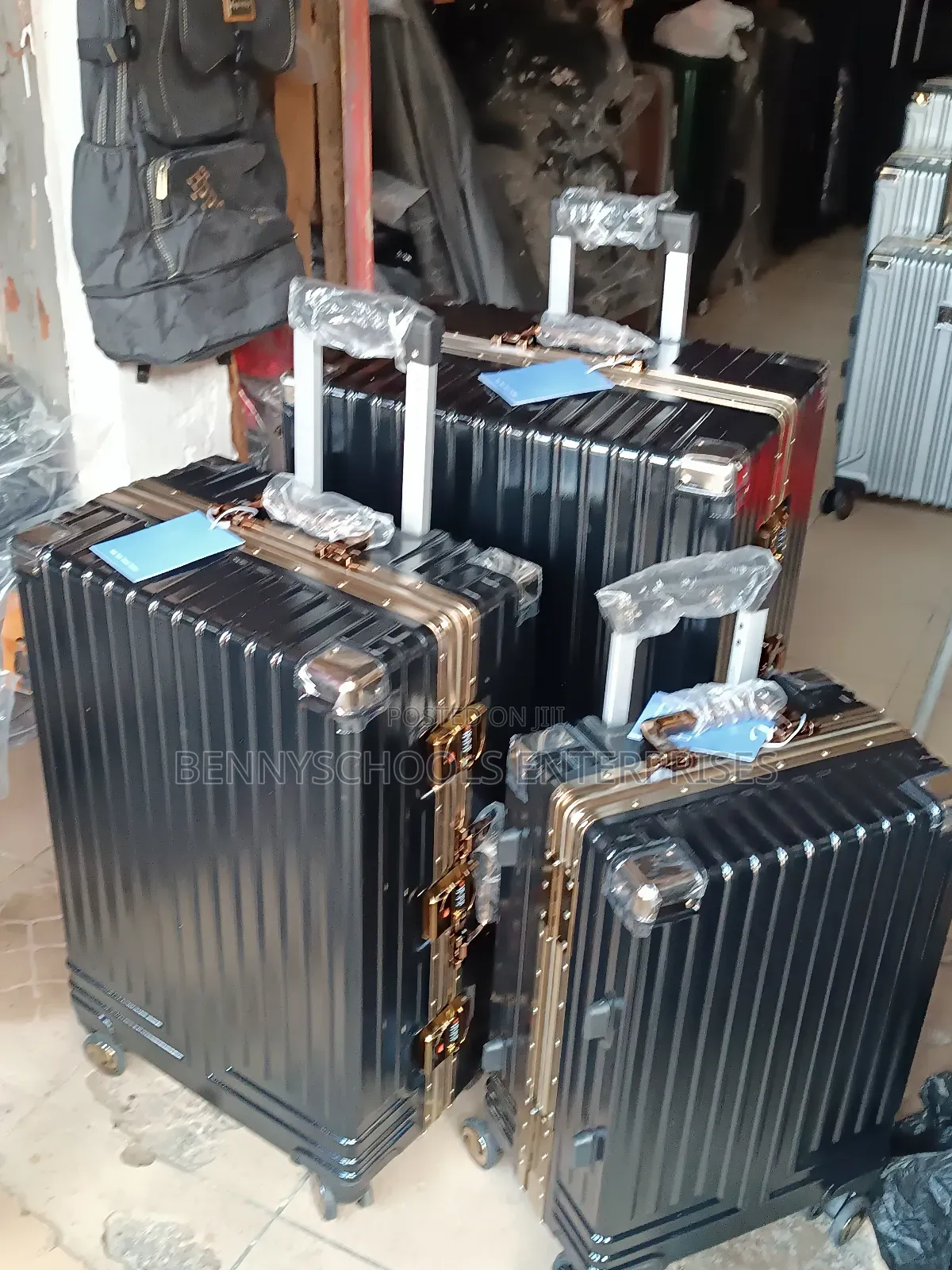 Set of 3 Black Gold Aluminium Travelling Luggage Boxes
