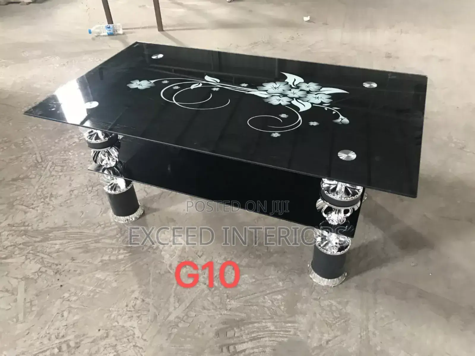 Quality Imported Pinging Center Table