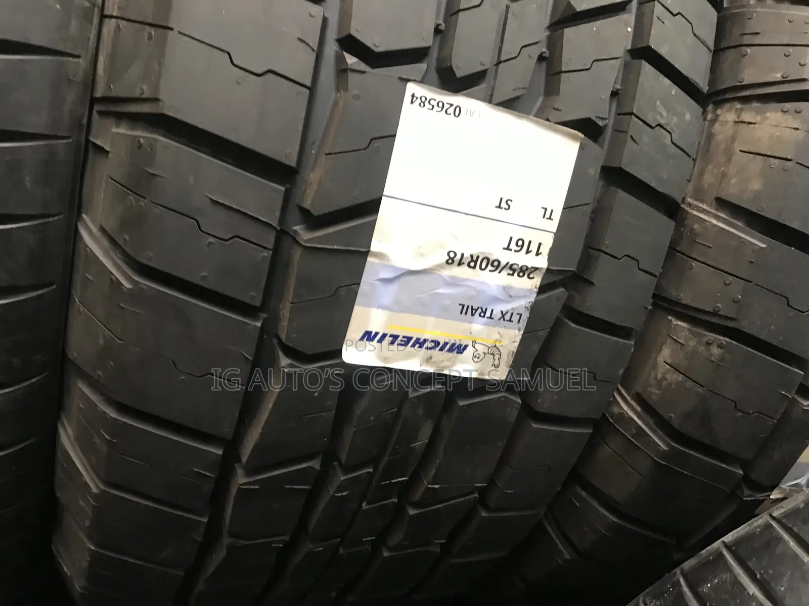 Original Michelin Tire Available 285/60r 17 ,99v