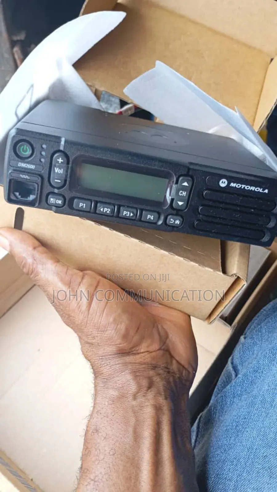 Motorola Dm2600 VHF Base Radio