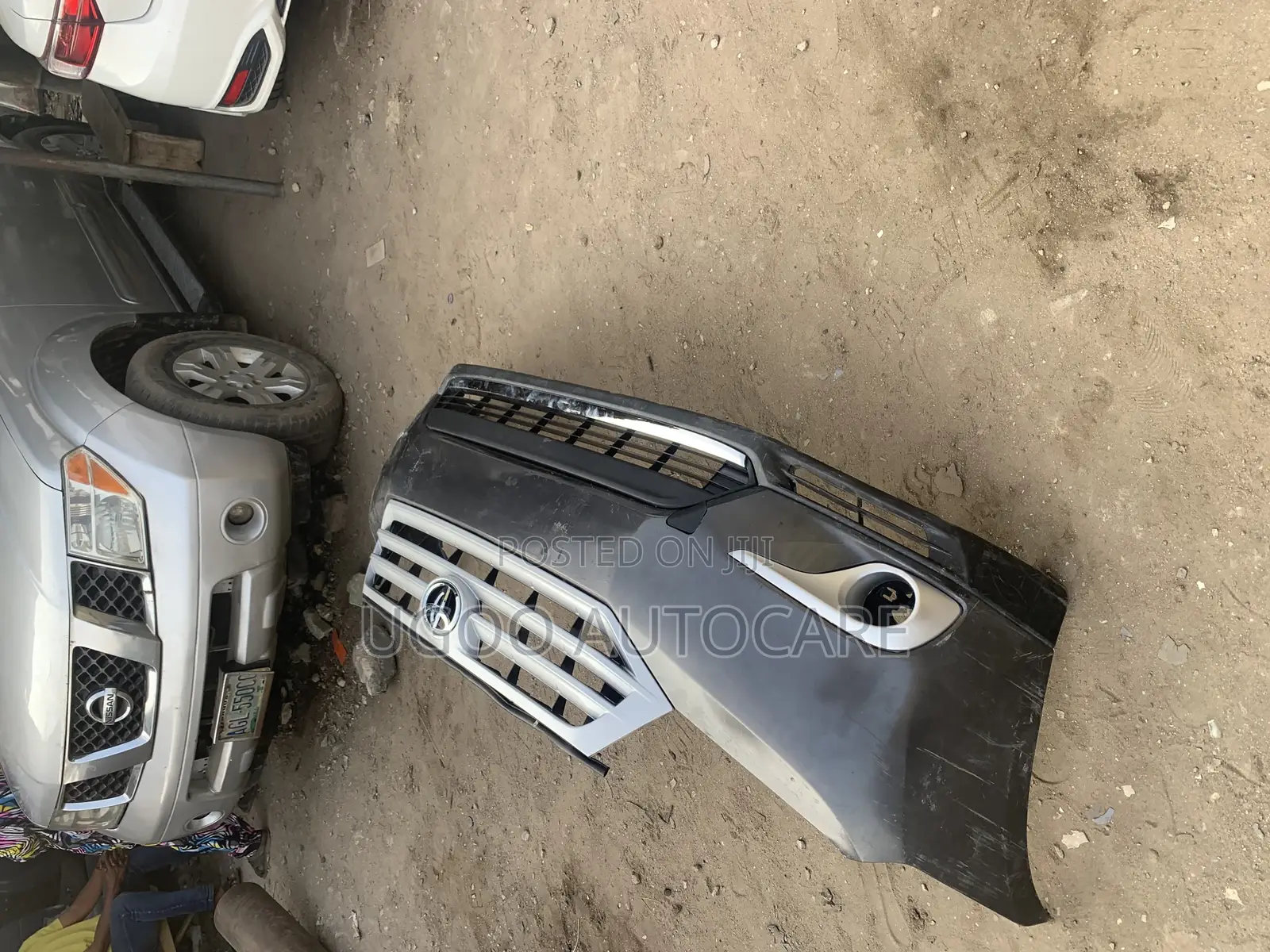 Complete Front Bumper Highlander 2012 Tokunbo