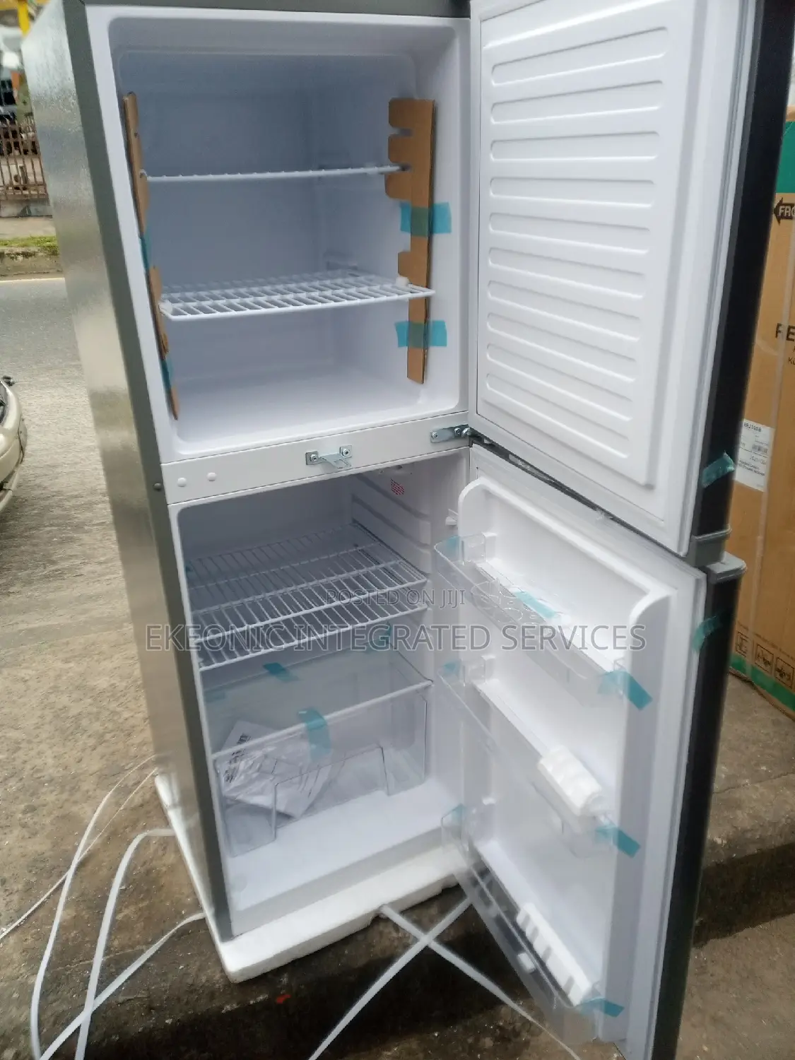 Skyrun Refrigerator With Top Freezer