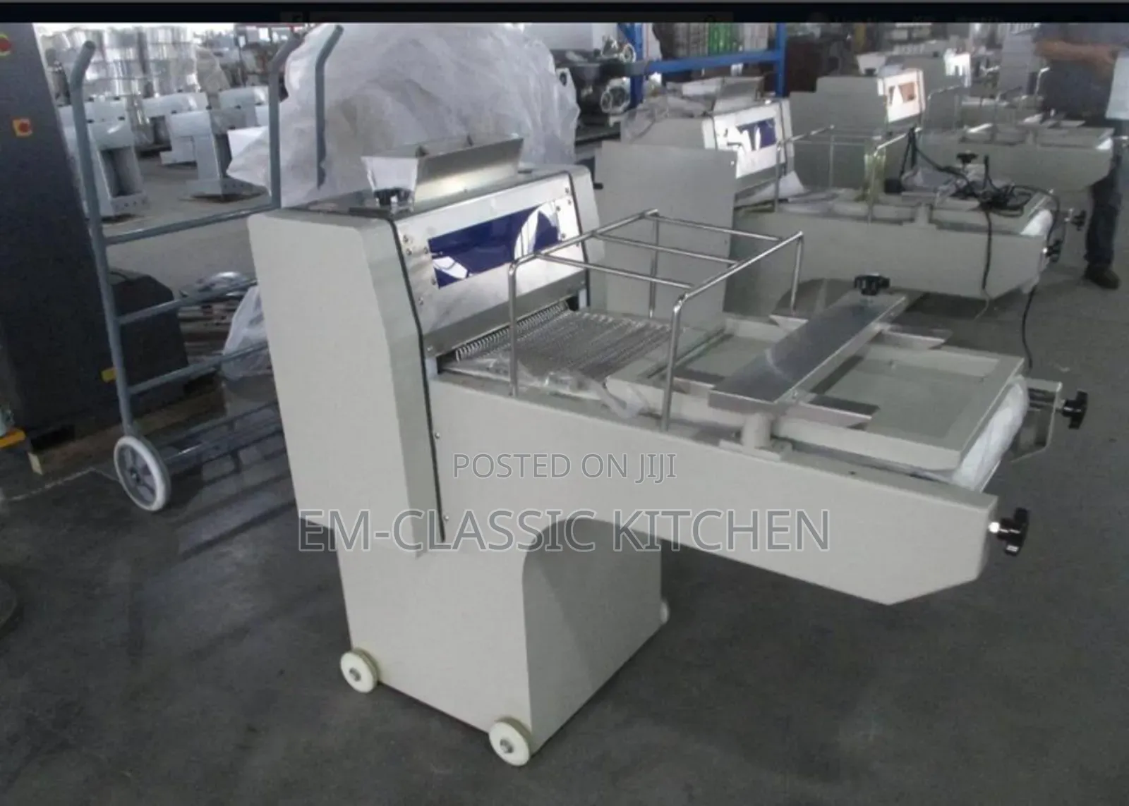 Dough Molder