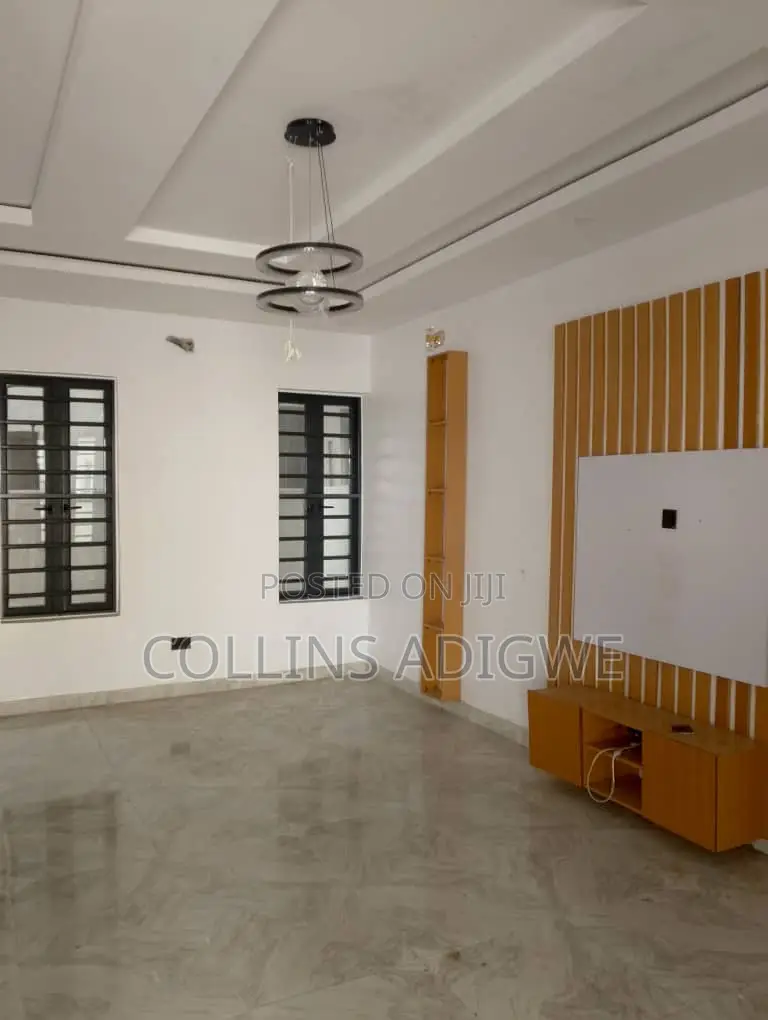 3bdrm Duplex in Abraham Adesanya for sale