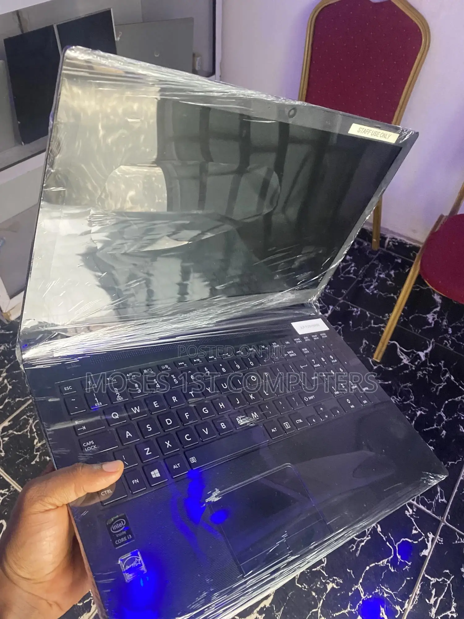 New Laptop Toshiba 8GB Intel Core i3 HDD 320GB