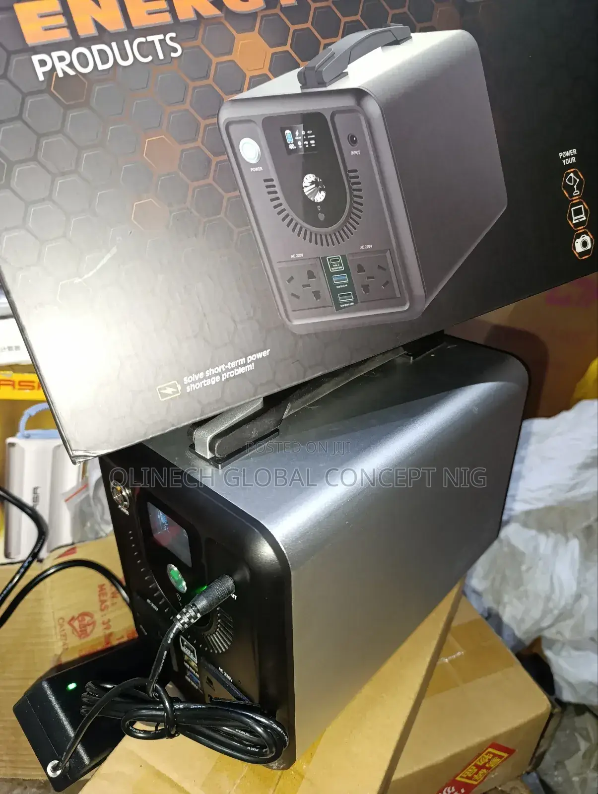 Zese 600 W Solar Power Generator
