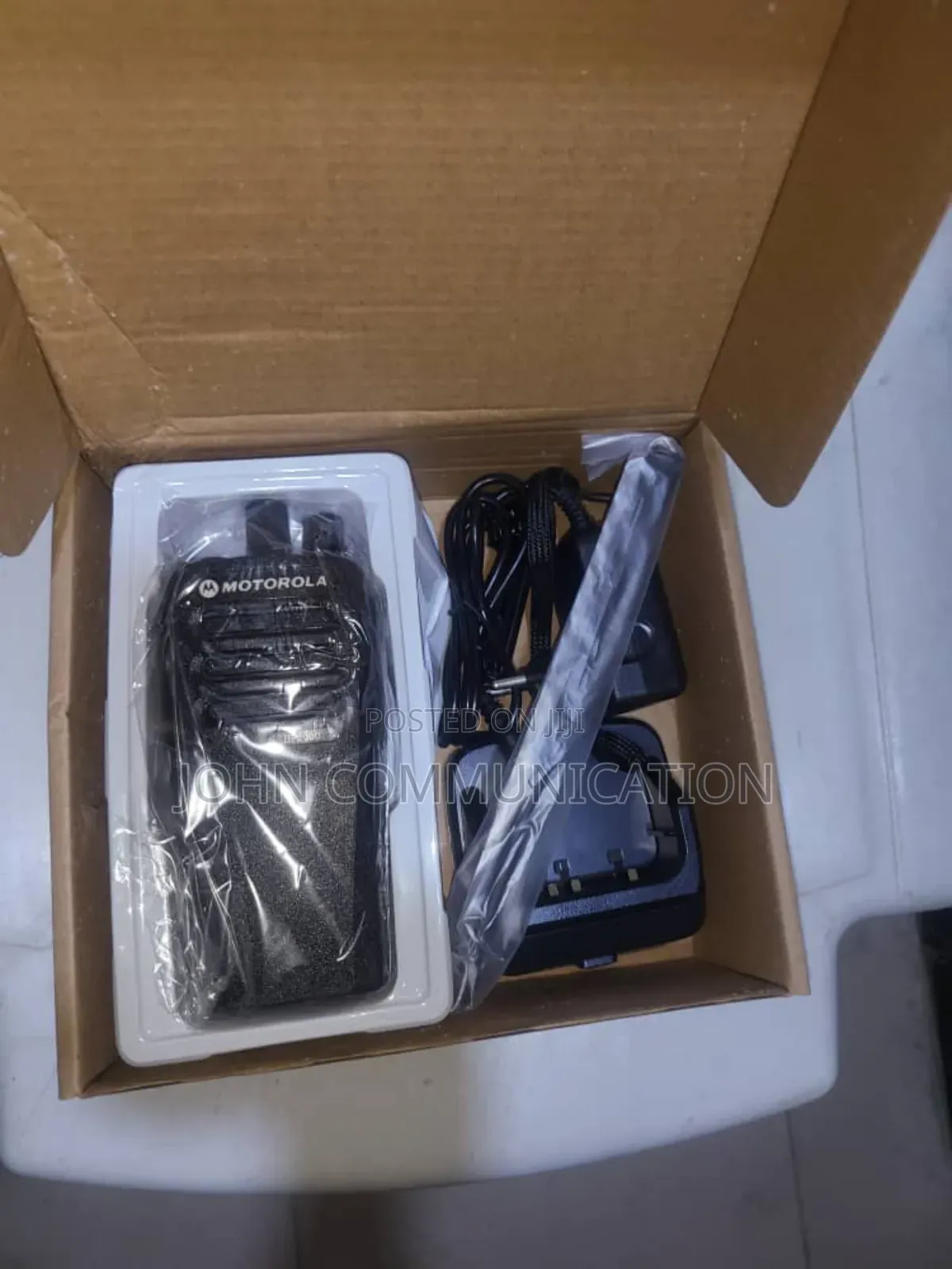 Motorola Dp200d Walkie Talkie Radio