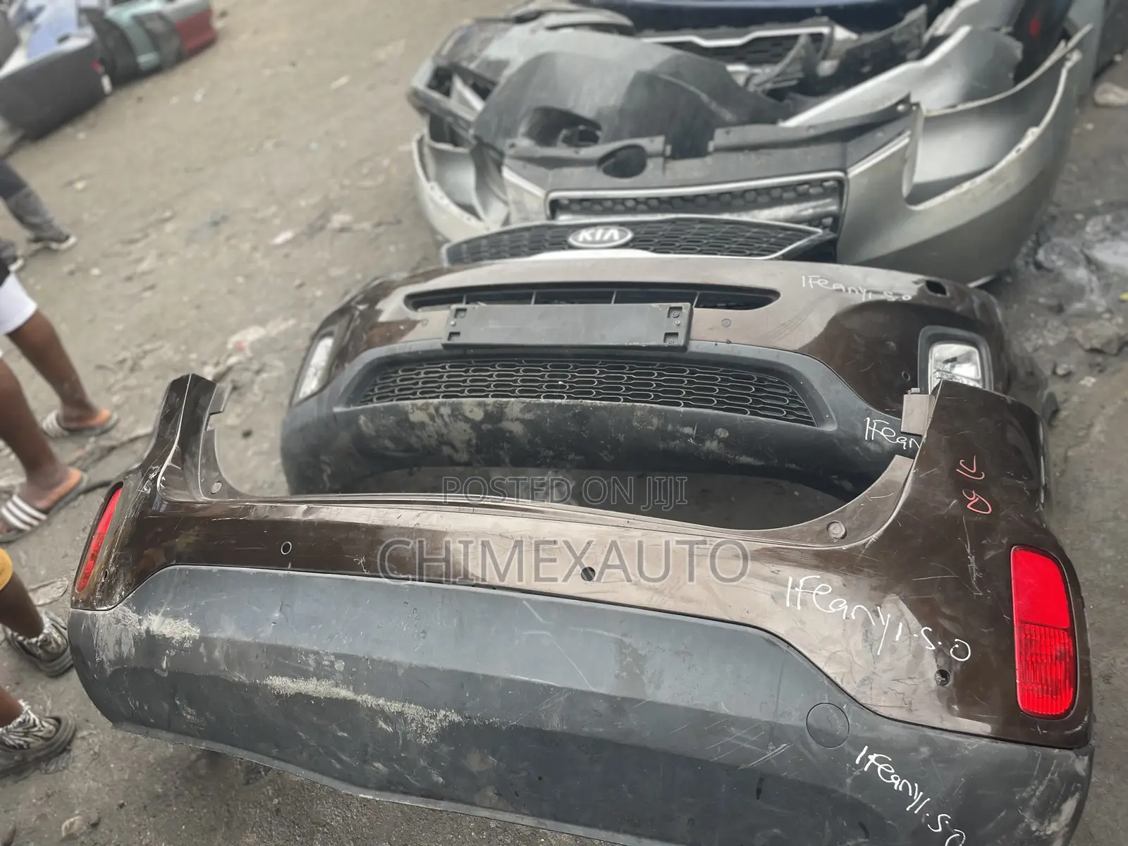 Complete Bumper Replacement Front and Back Kia Sorento 2014