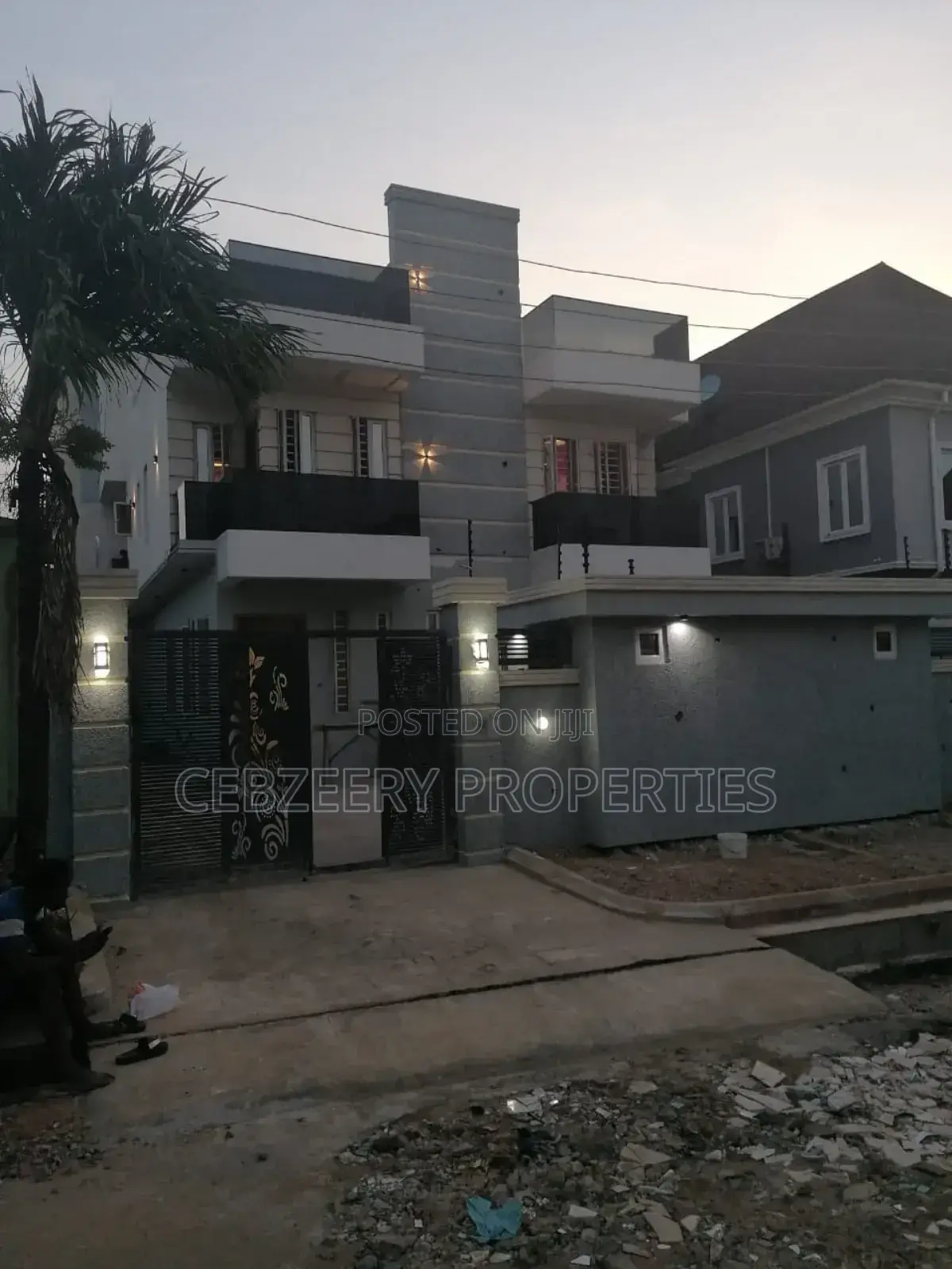 5bdrm Duplex in GRA Phase 2 Shangisha for sale