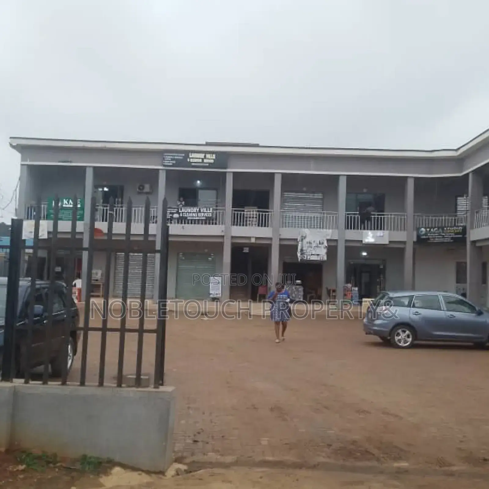 Commercial Shopping Complex