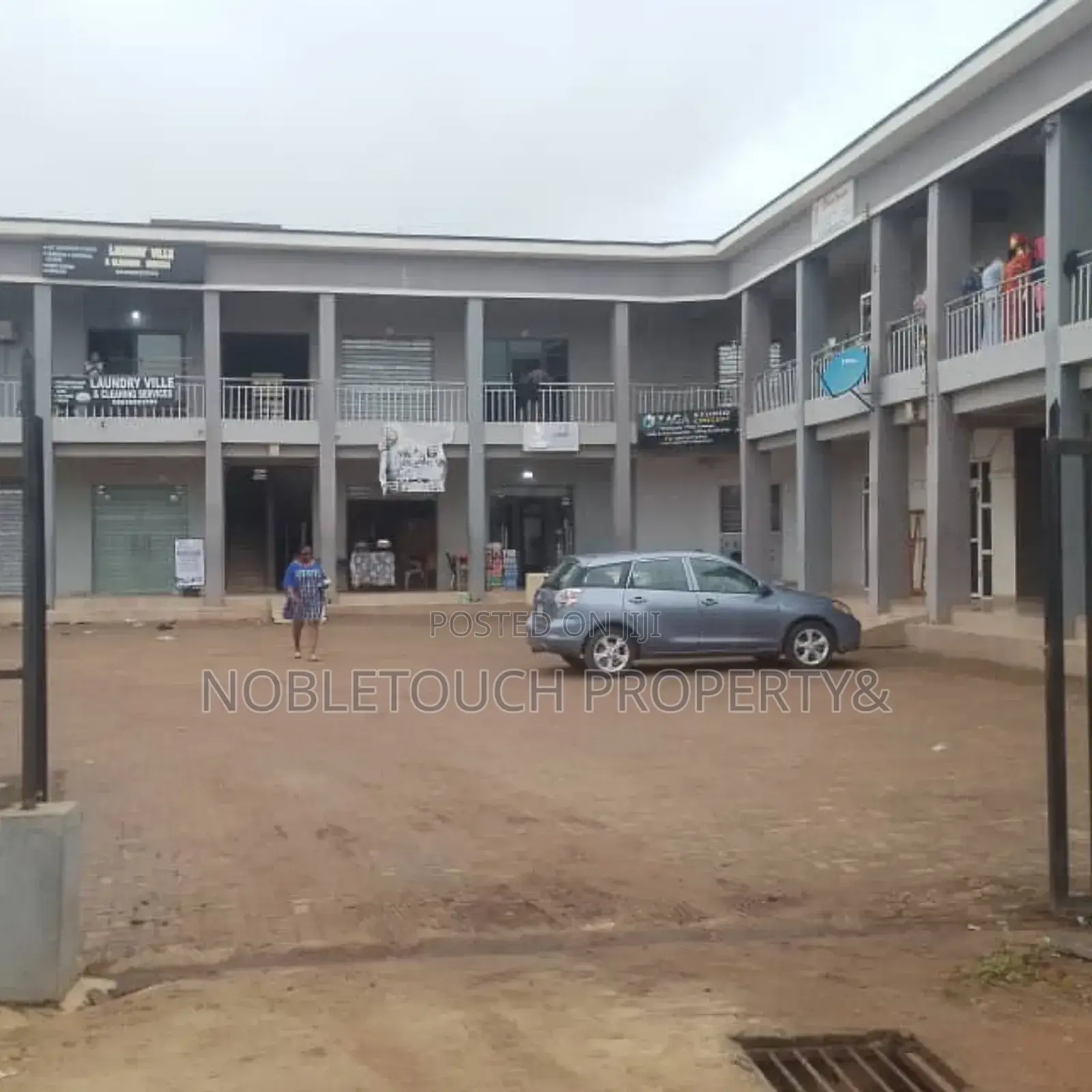 Commercial Shopping Complex
