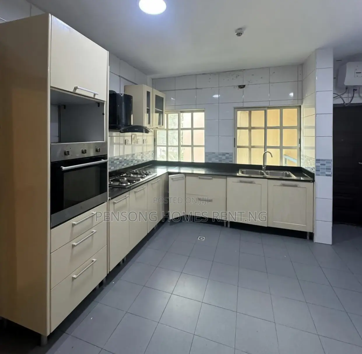 3bdrm Apartment in Old Ikoyi for rent