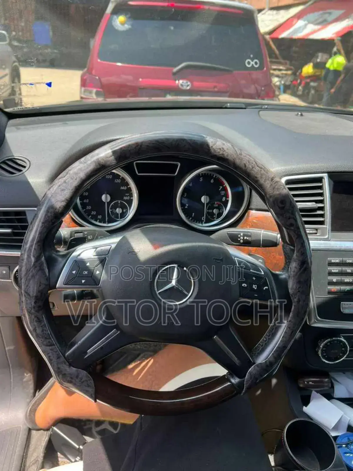 Latest Clip Steering Wheel Cover
