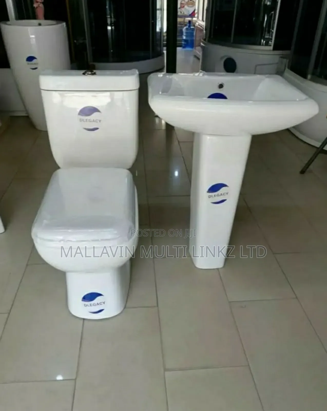 Complete Set Wc, Wash Hand Basin and Pedestal