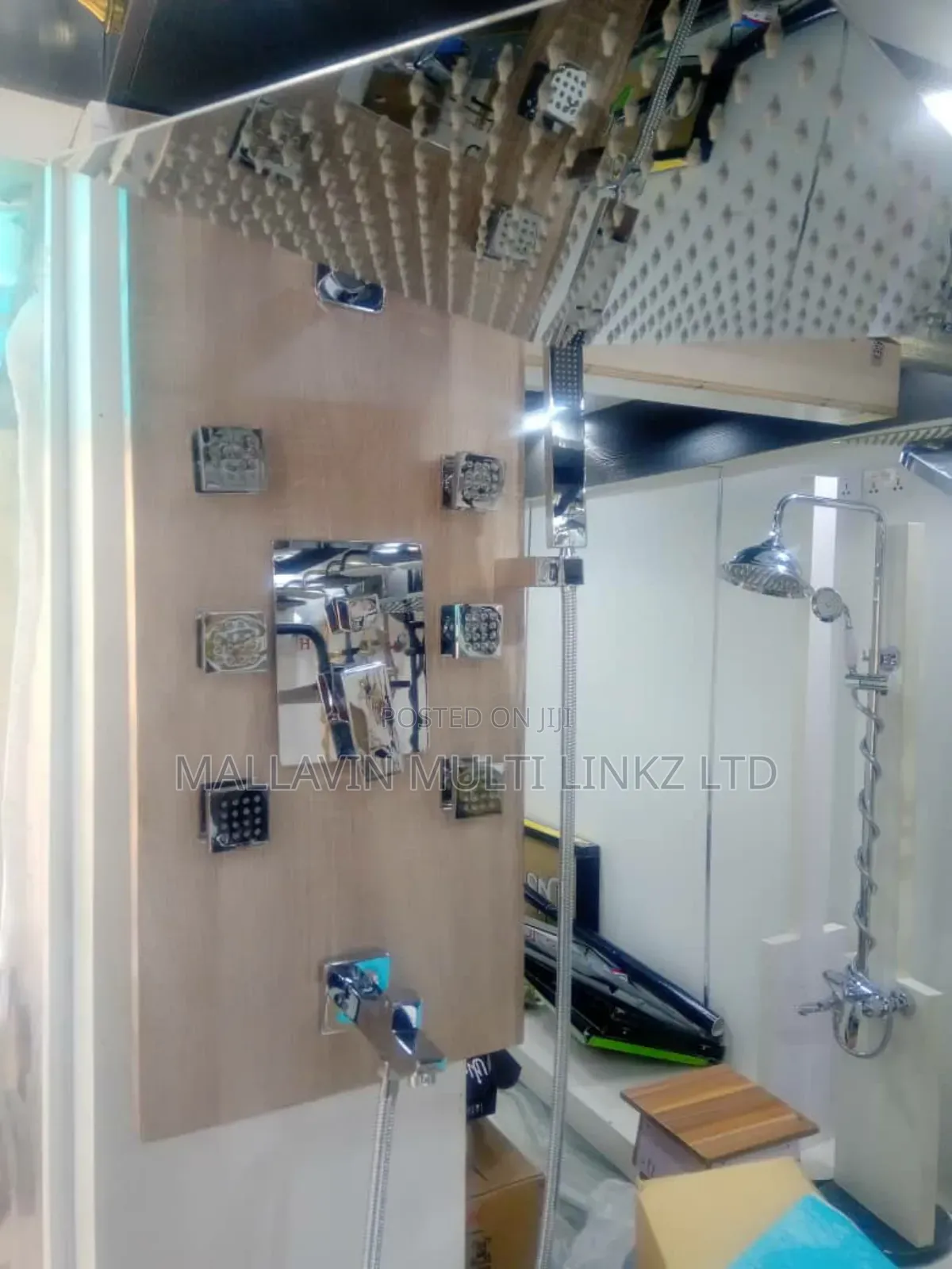 6 Body Jet Silver Conduit Shower