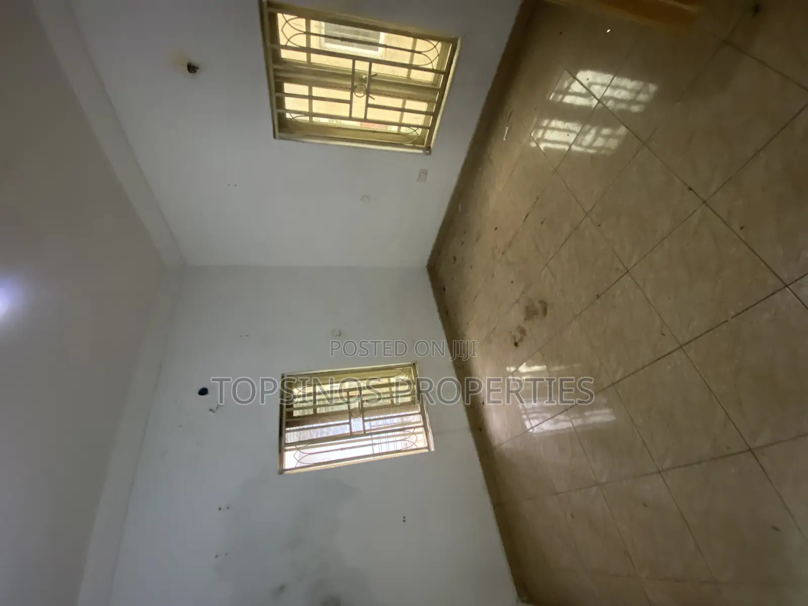 2bdrm Block of Flats in Dawaki for rent