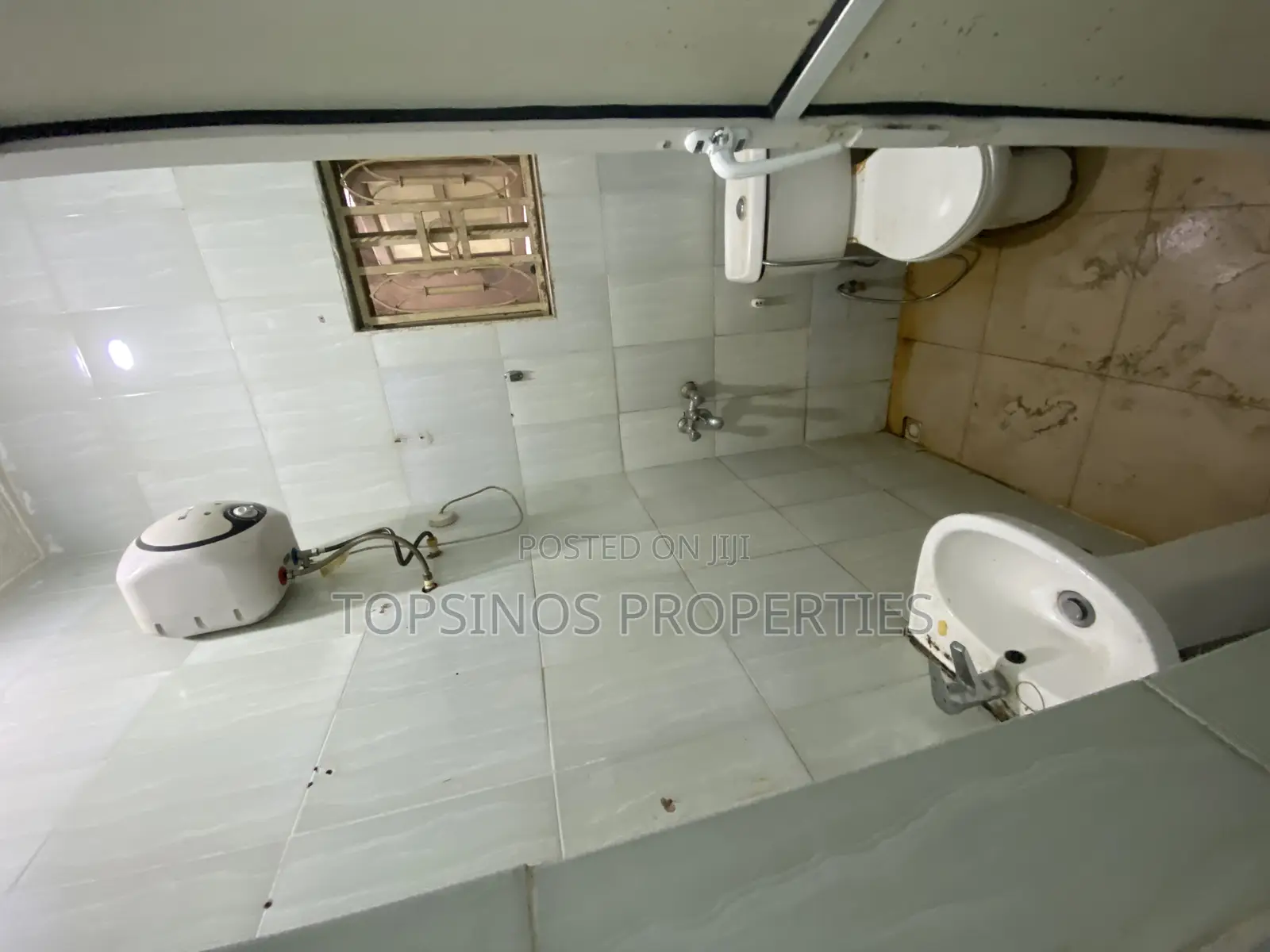 2bdrm Block of Flats in Dawaki for rent