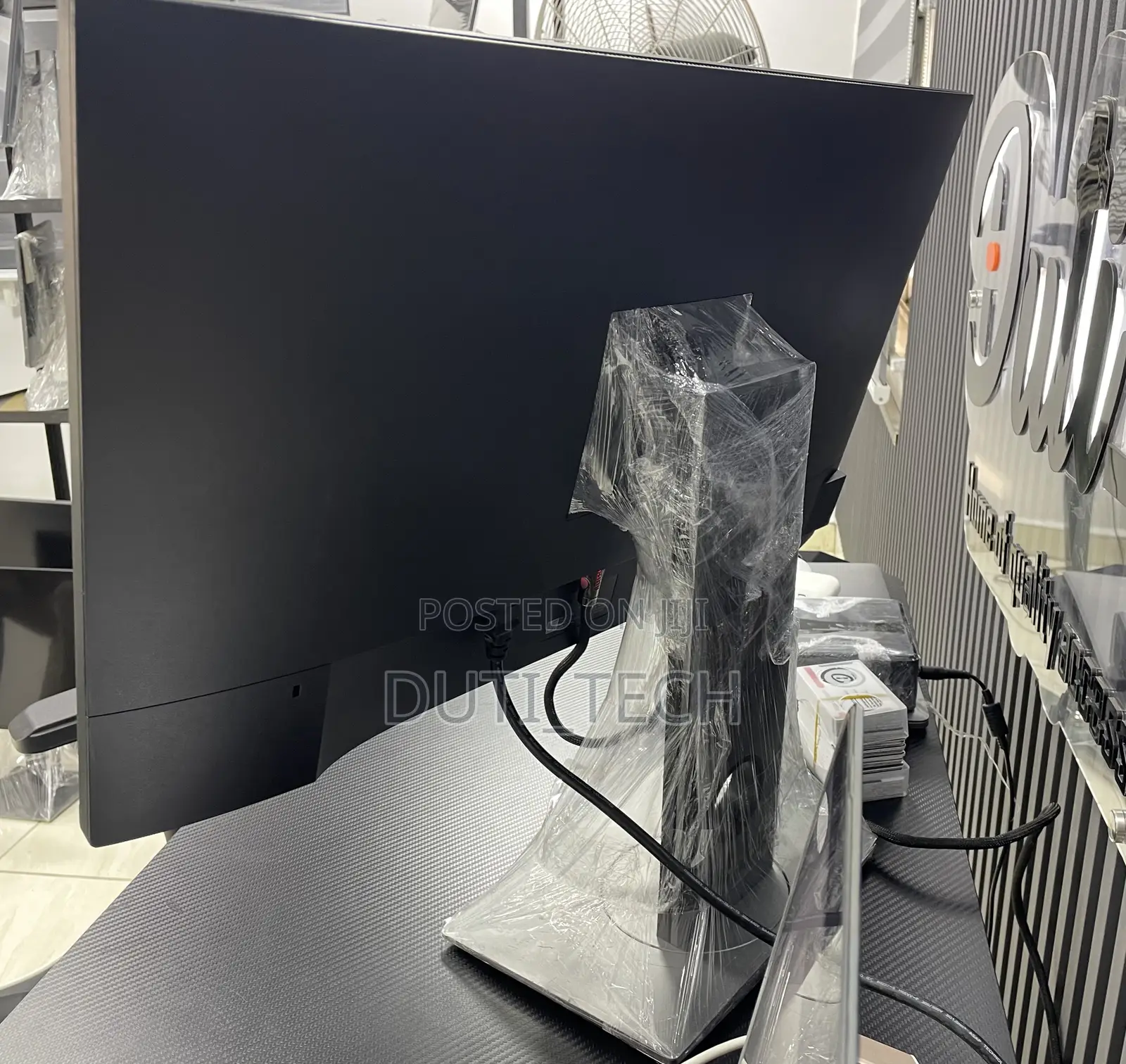 Dell P2419h 24-Inch Full Hd Ips Frameless Monitor