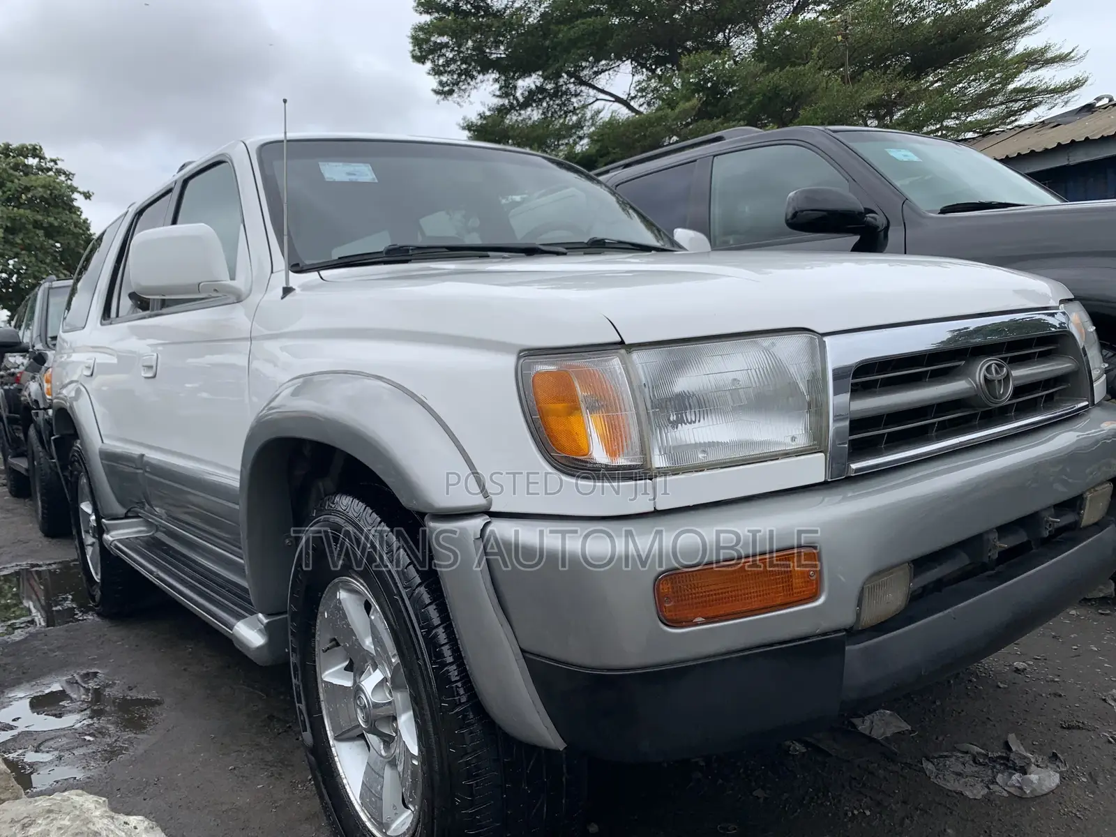 Toyota 4-Runner 2002 White