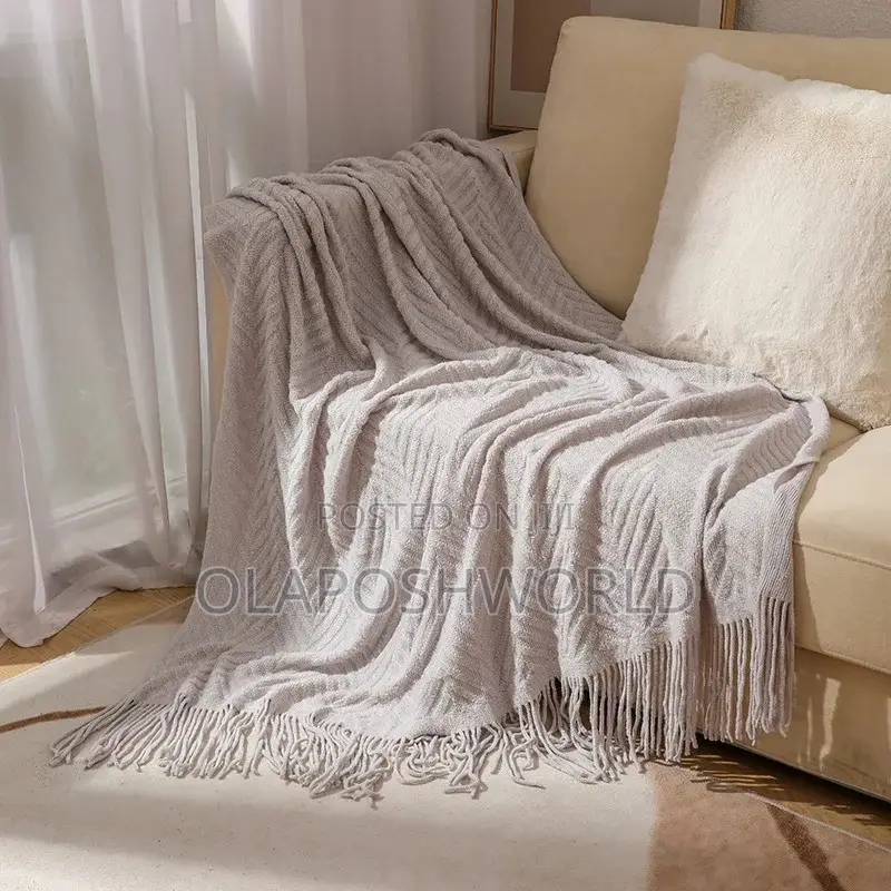 Quality Sofa Throw/ Throw Blanket
