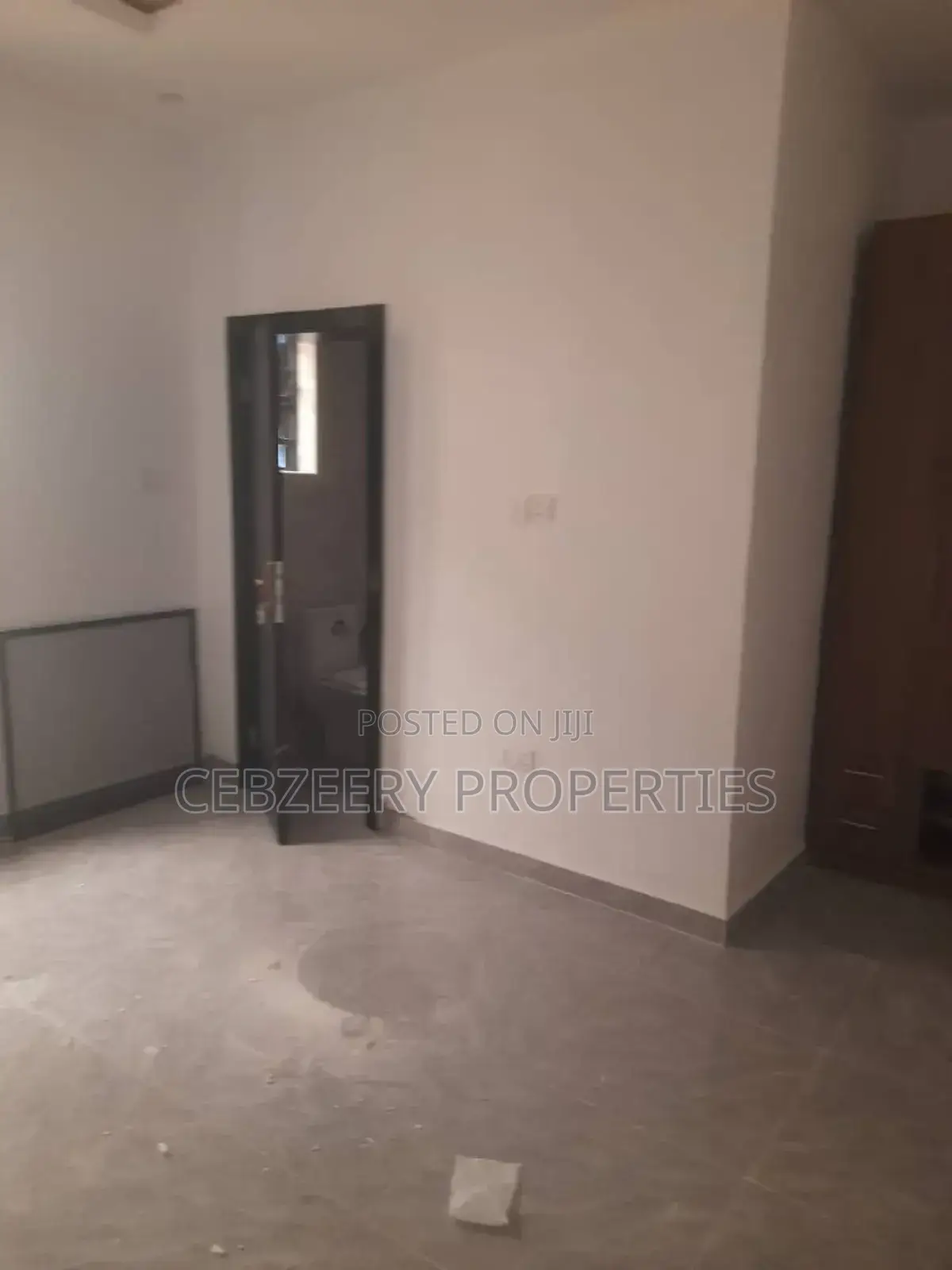 5bdrm Duplex in Omole Phase 2 for rent