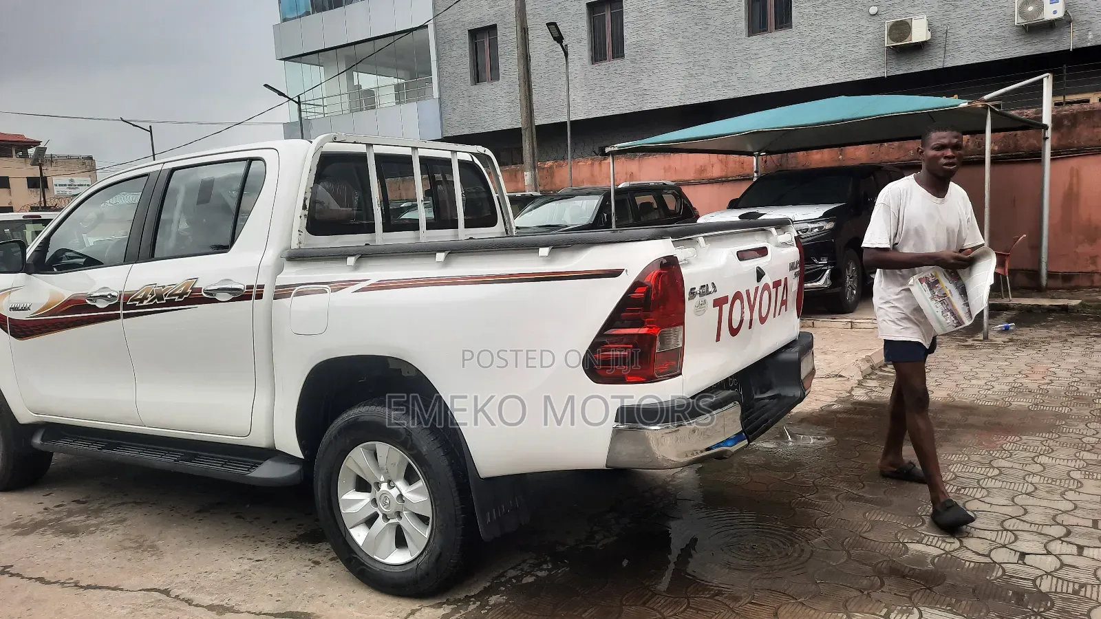 Toyota Hilux 2020 White