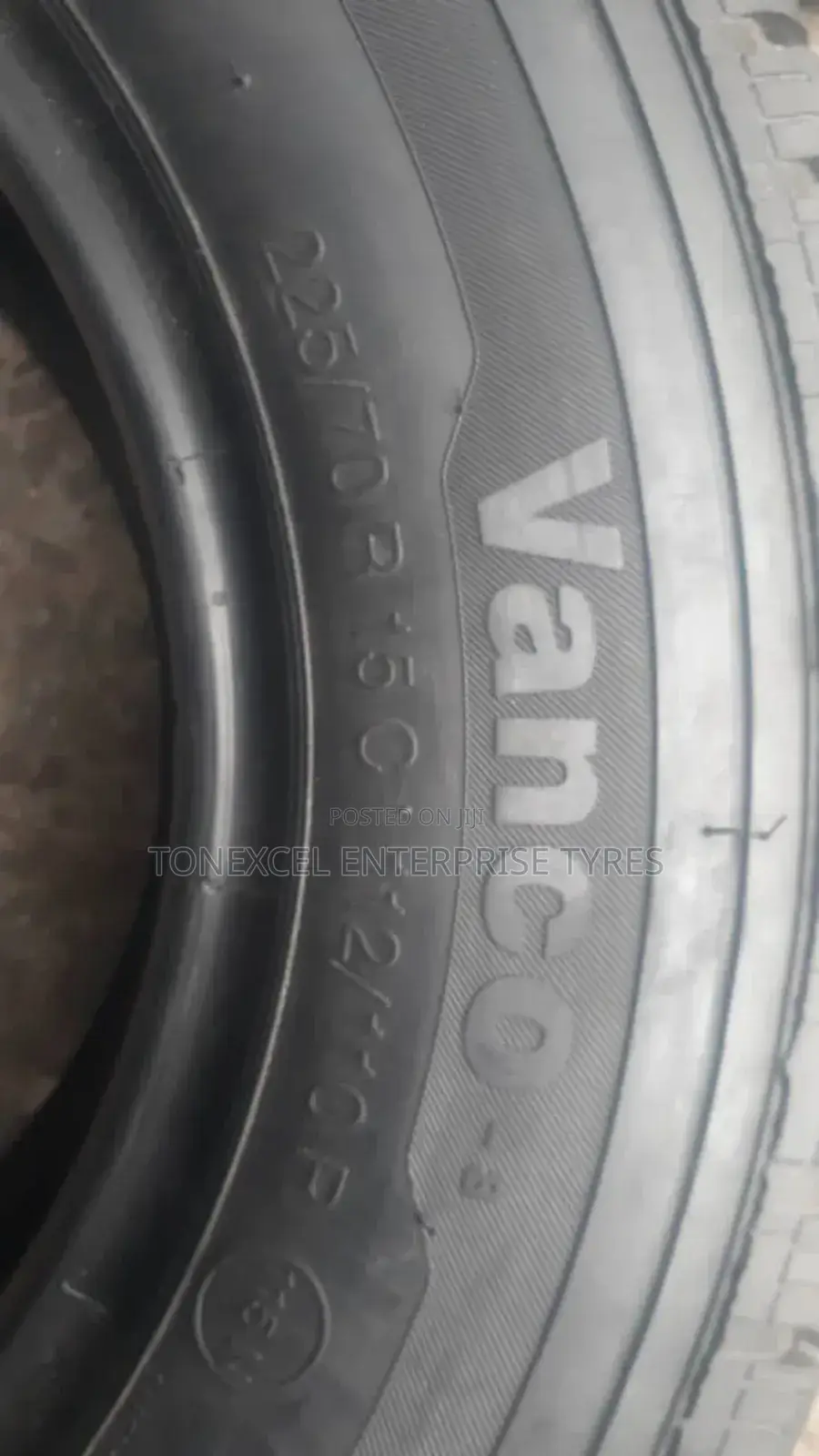Latest Continental Tyres 225/70/15c for Light Trucks and Bus