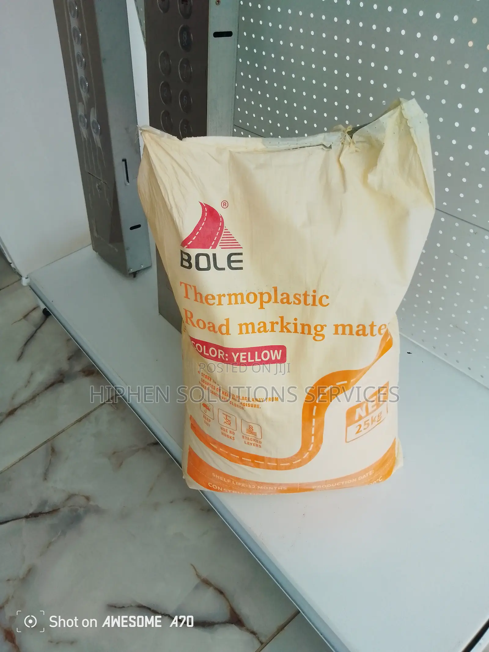 Traffic Yellow and White Thermoplastic Road Marking Paint