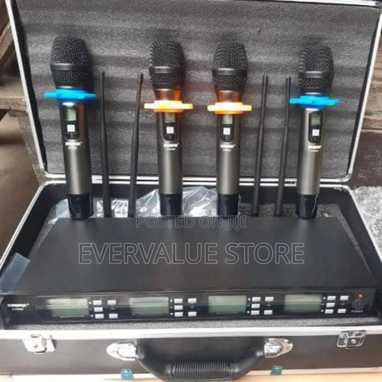 Ds990 Shure 4 in 1 Wireless Microphone